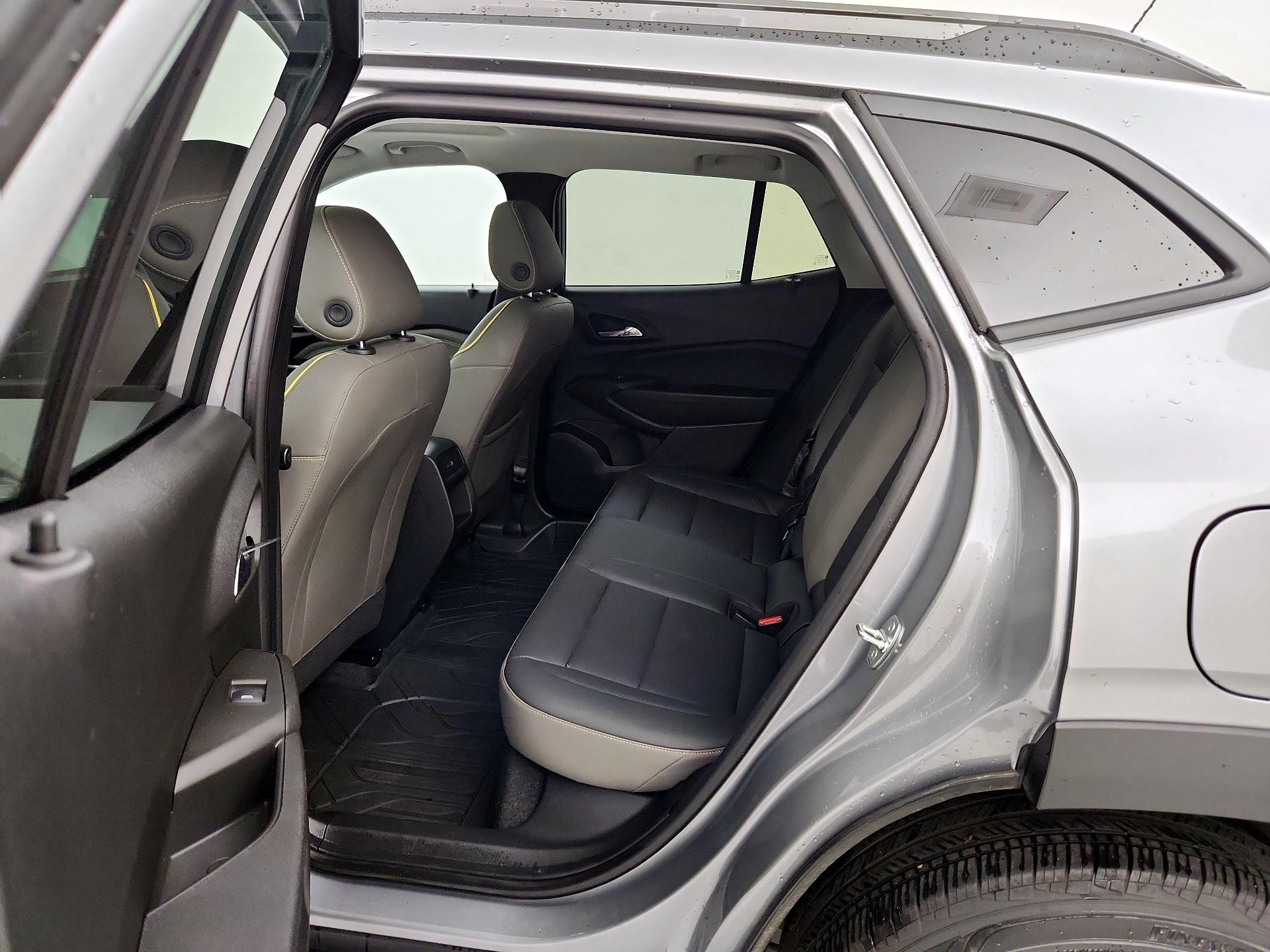 Thumbnail: 2024 Chevrolet Trax - 20