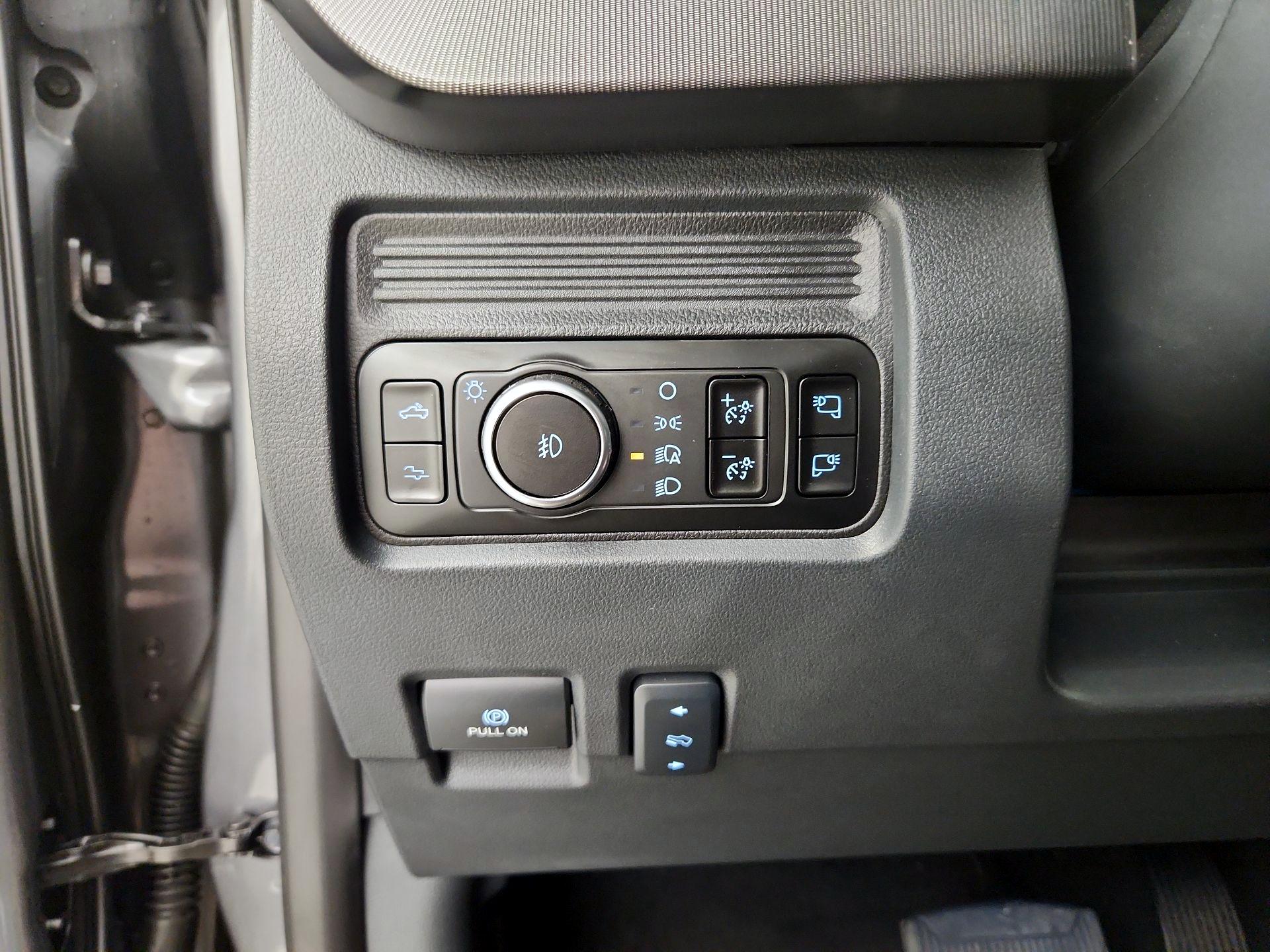 Thumbnail: 2025 Ford F-350 - 13