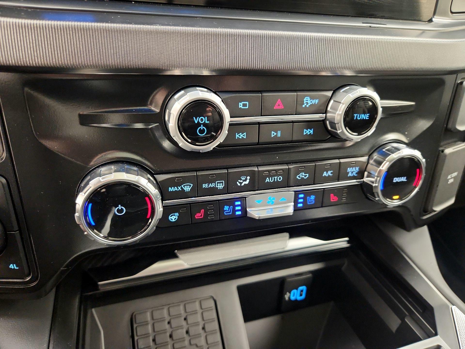 Thumbnail: 2025 Ford F-350 - 17