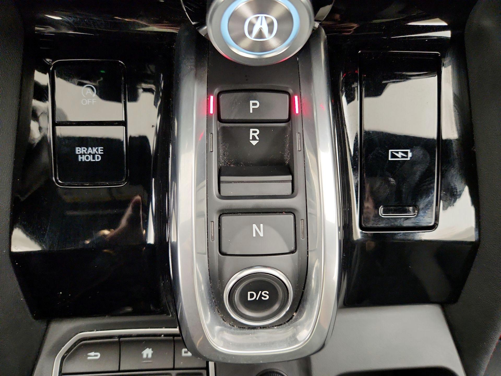 Thumbnail: 2022 Acura MDX - 18