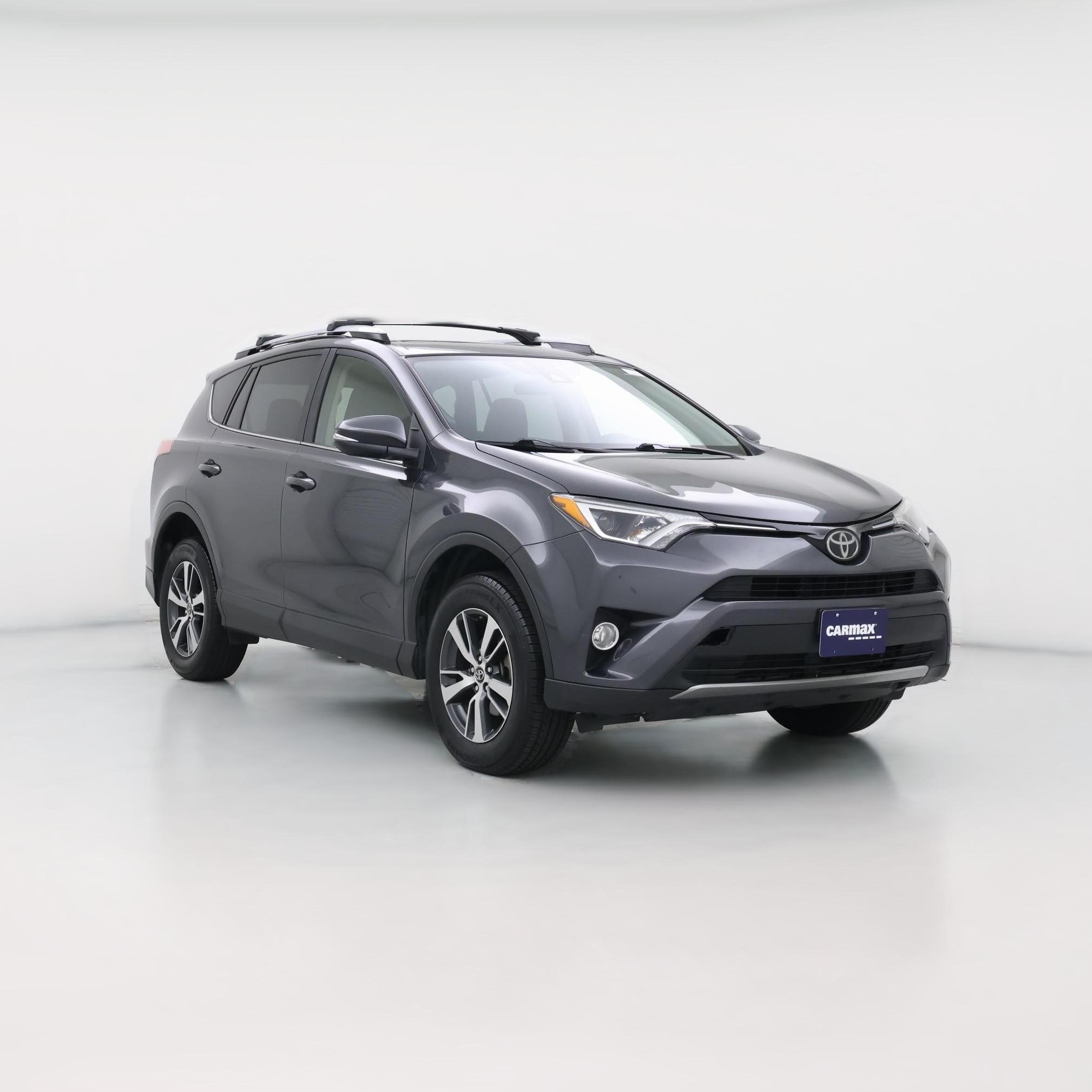 Thumbnail: 2018 Toyota RAV4 - 1