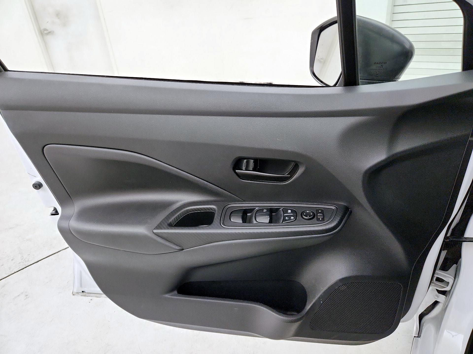 Thumbnail: 2020 Nissan Versa - 12