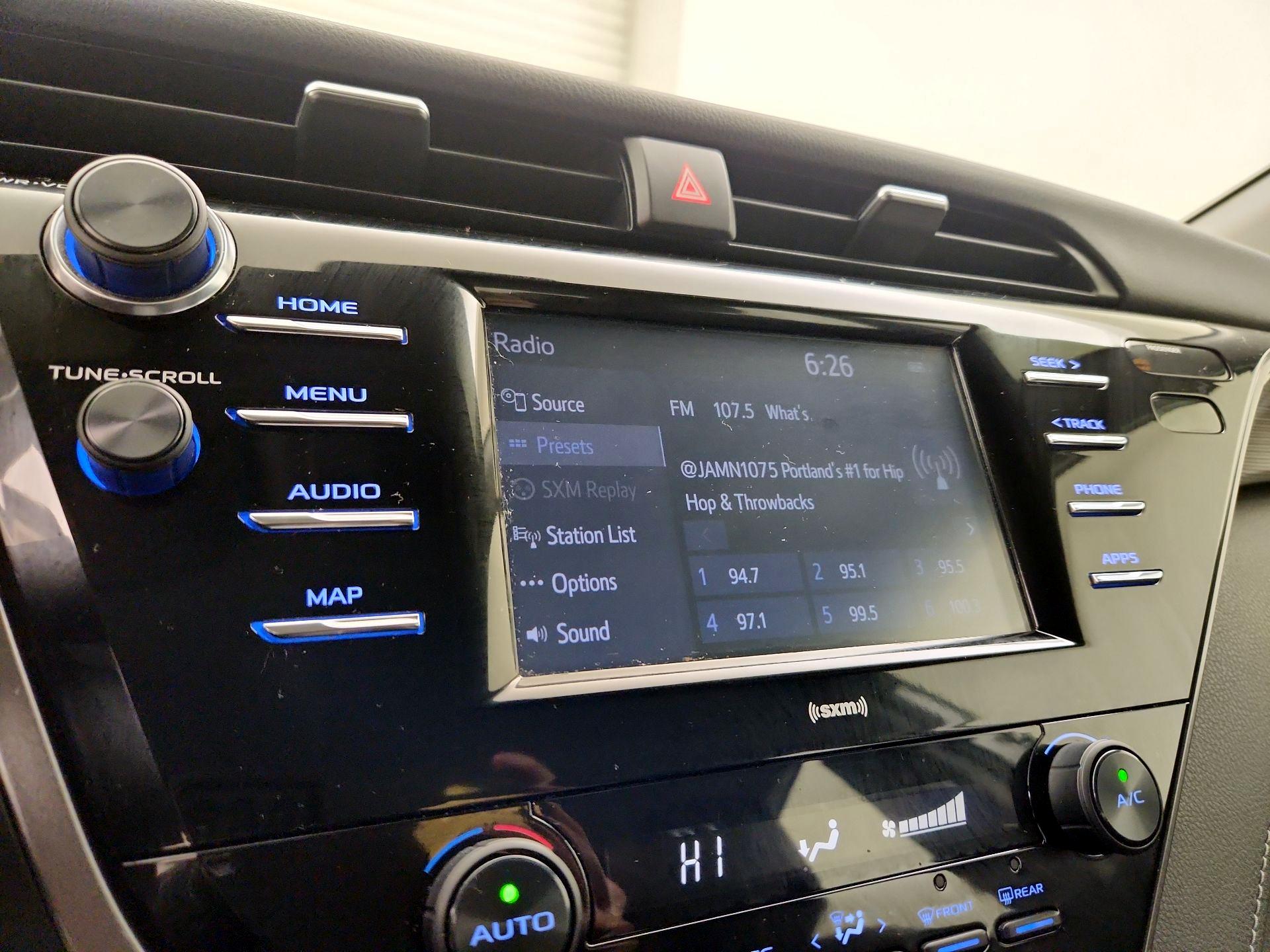 Thumbnail: 2020 Toyota Camry - 15