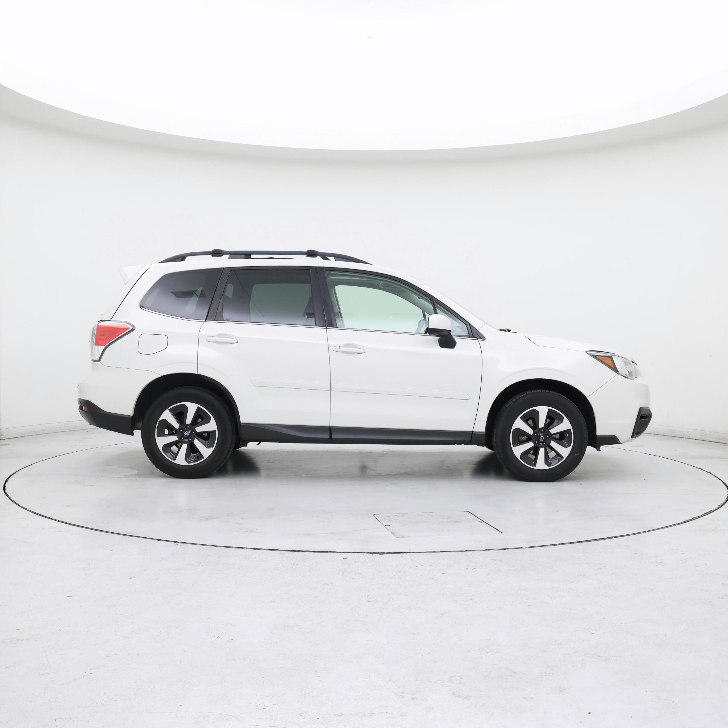 Thumbnail: 2018 Subaru Forester - 7