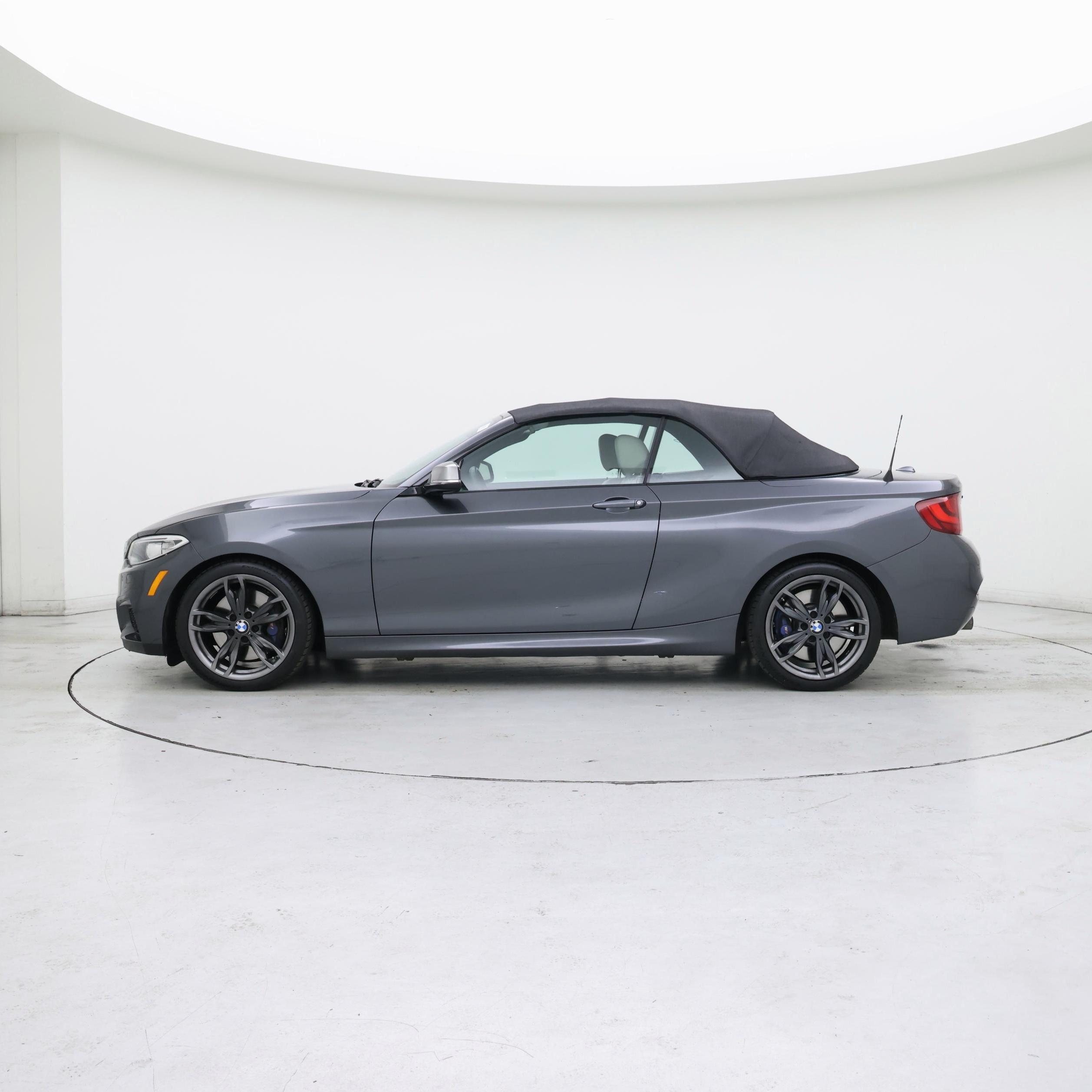 Thumbnail: 2016 BMW 2 Series - 3