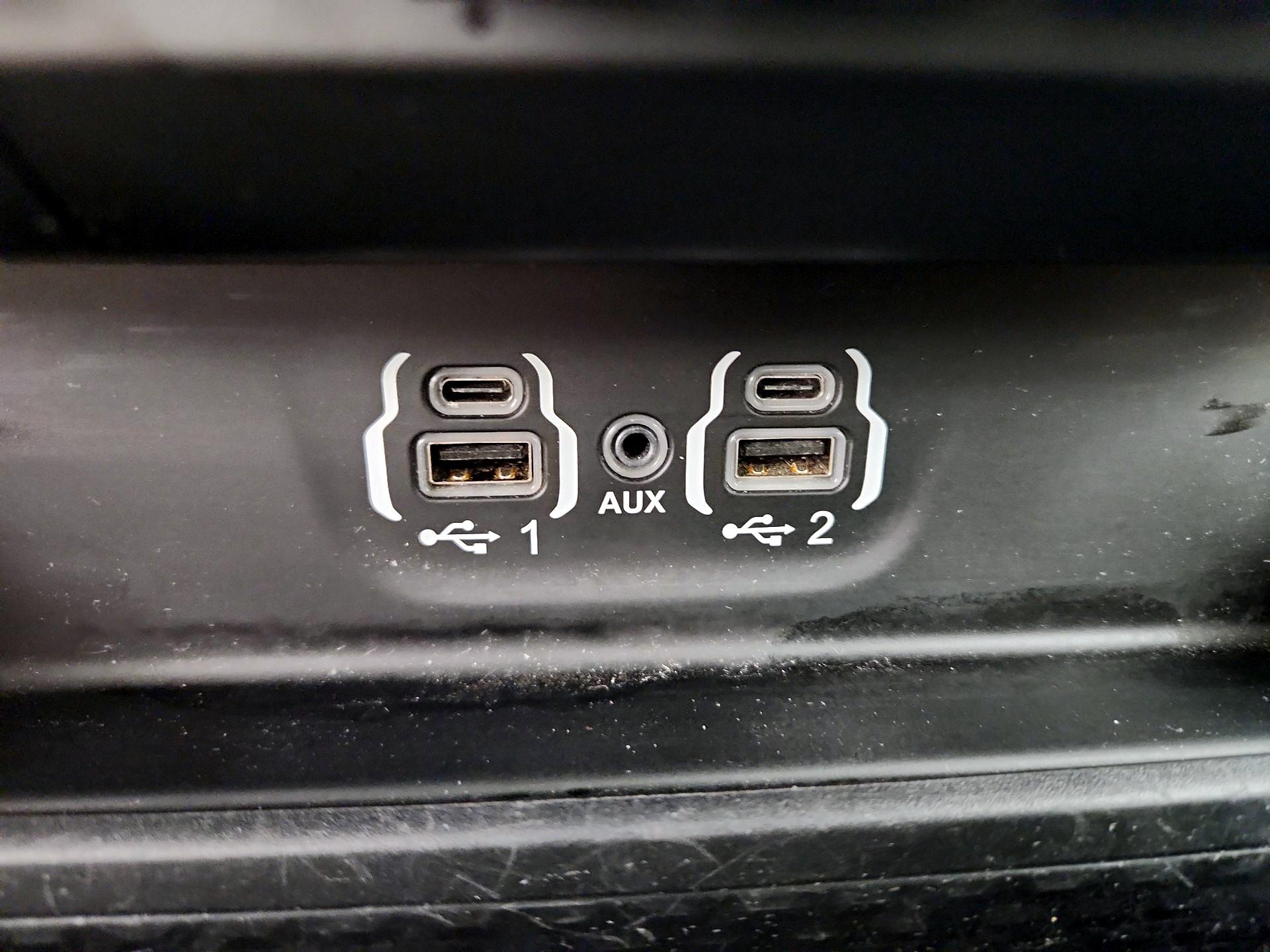 Thumbnail: 2021 RAM 1500 - 19