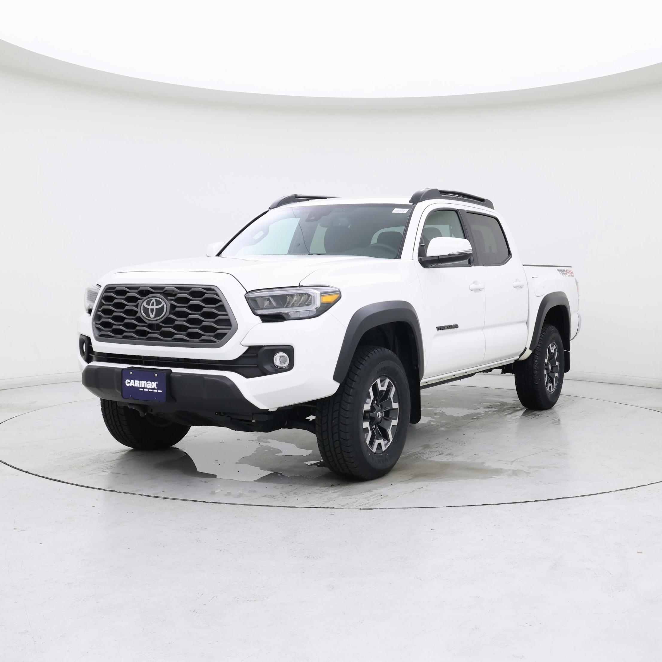 Thumbnail: 2023 Toyota Tacoma - 4