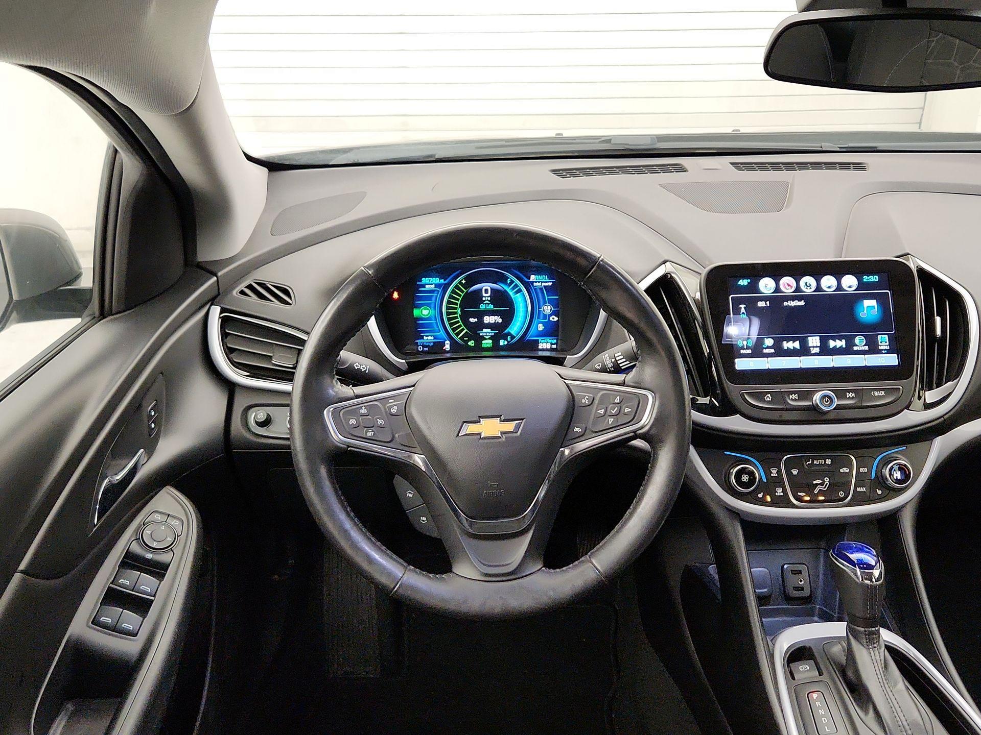 Thumbnail: 2017 Chevrolet Volt - 10