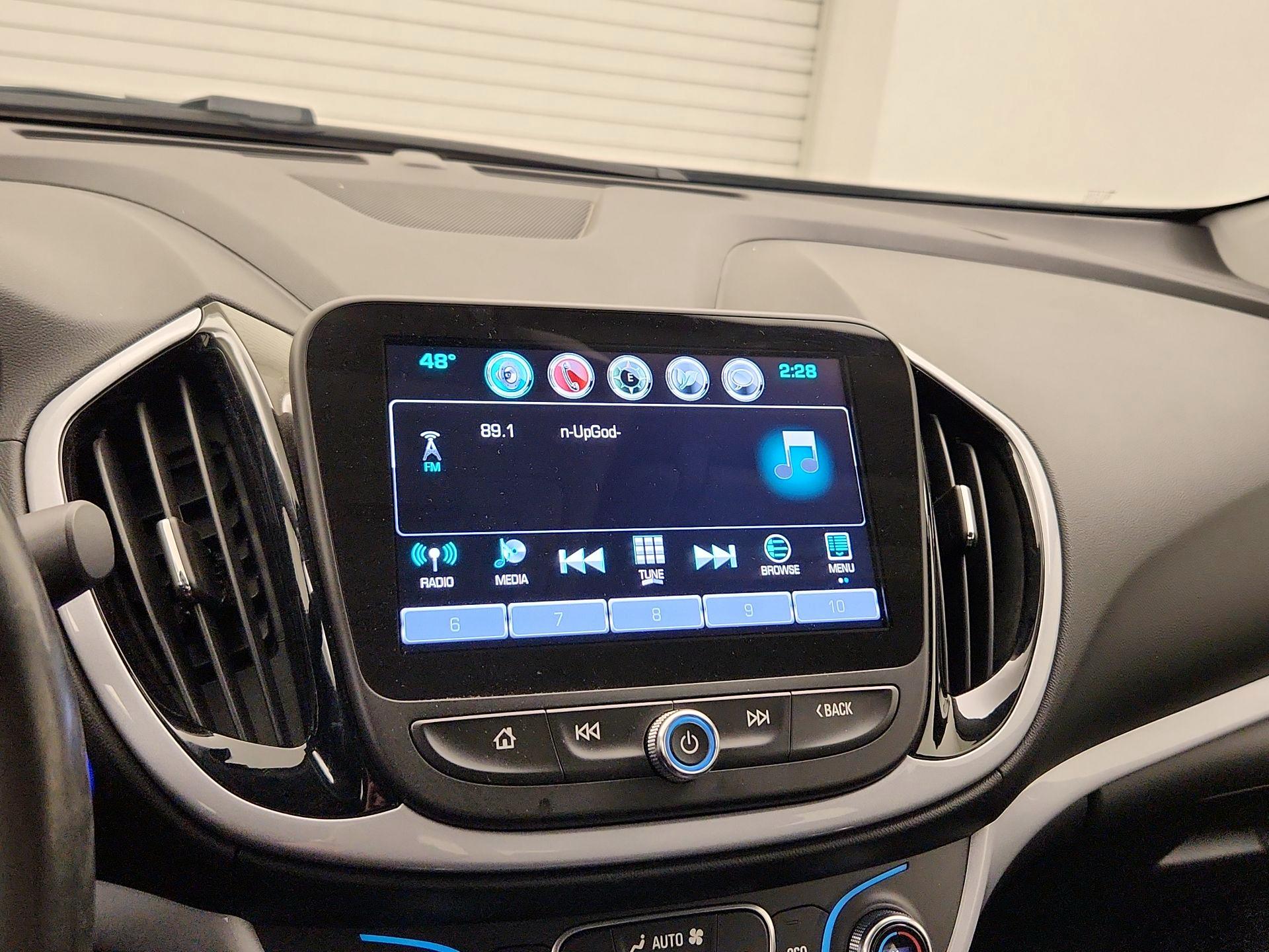 Thumbnail: 2017 Chevrolet Volt - 15