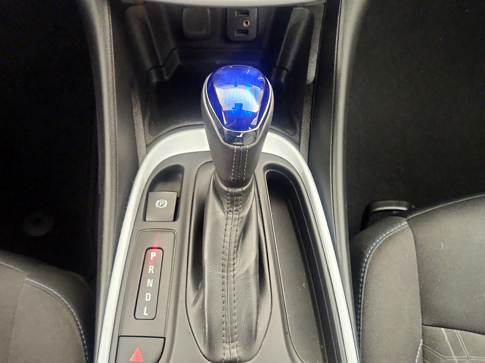 Thumbnail: 2017 Chevrolet Volt - 17