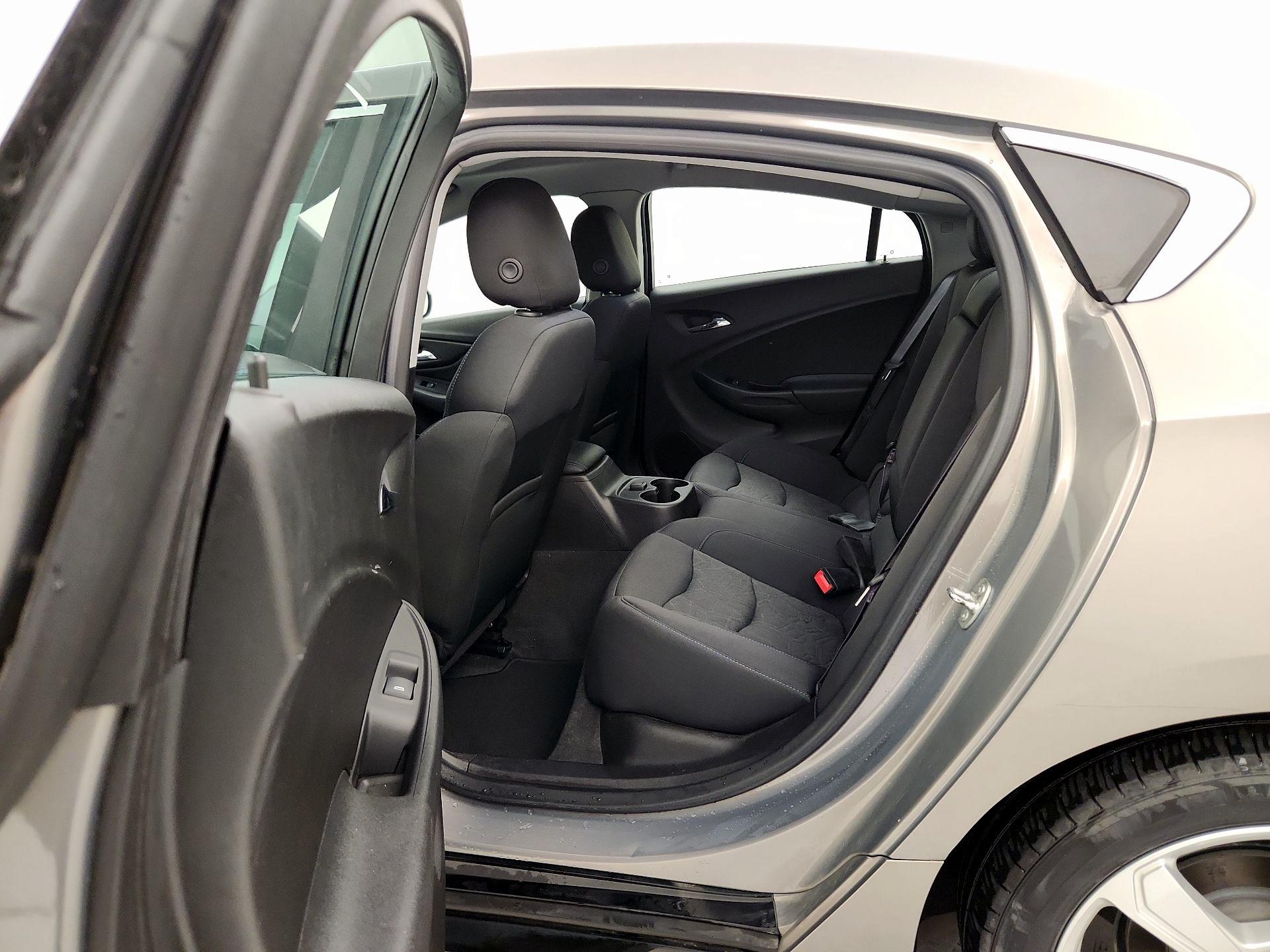 Thumbnail: 2017 Chevrolet Volt - 19