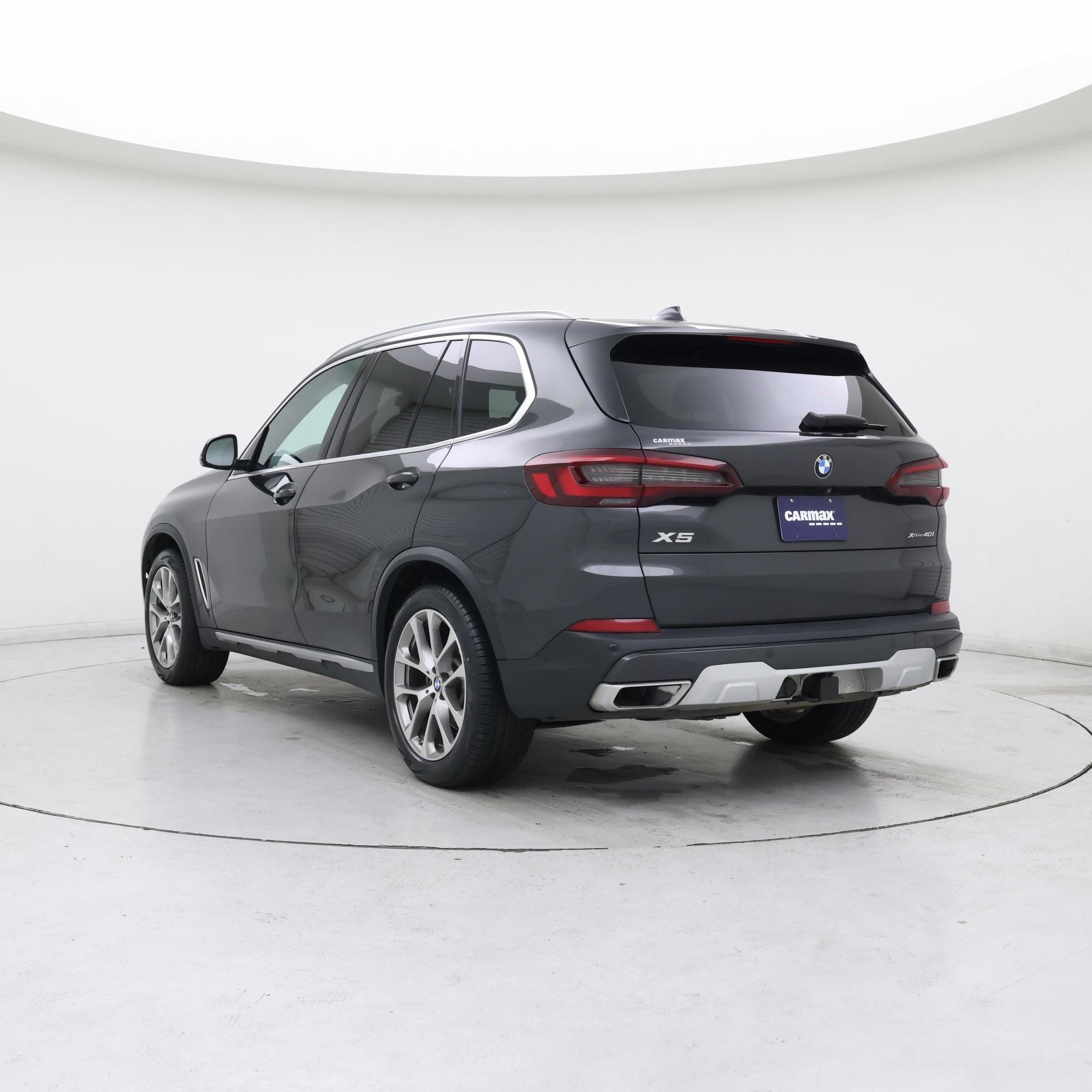 Thumbnail: 2021 BMW X5 - 2