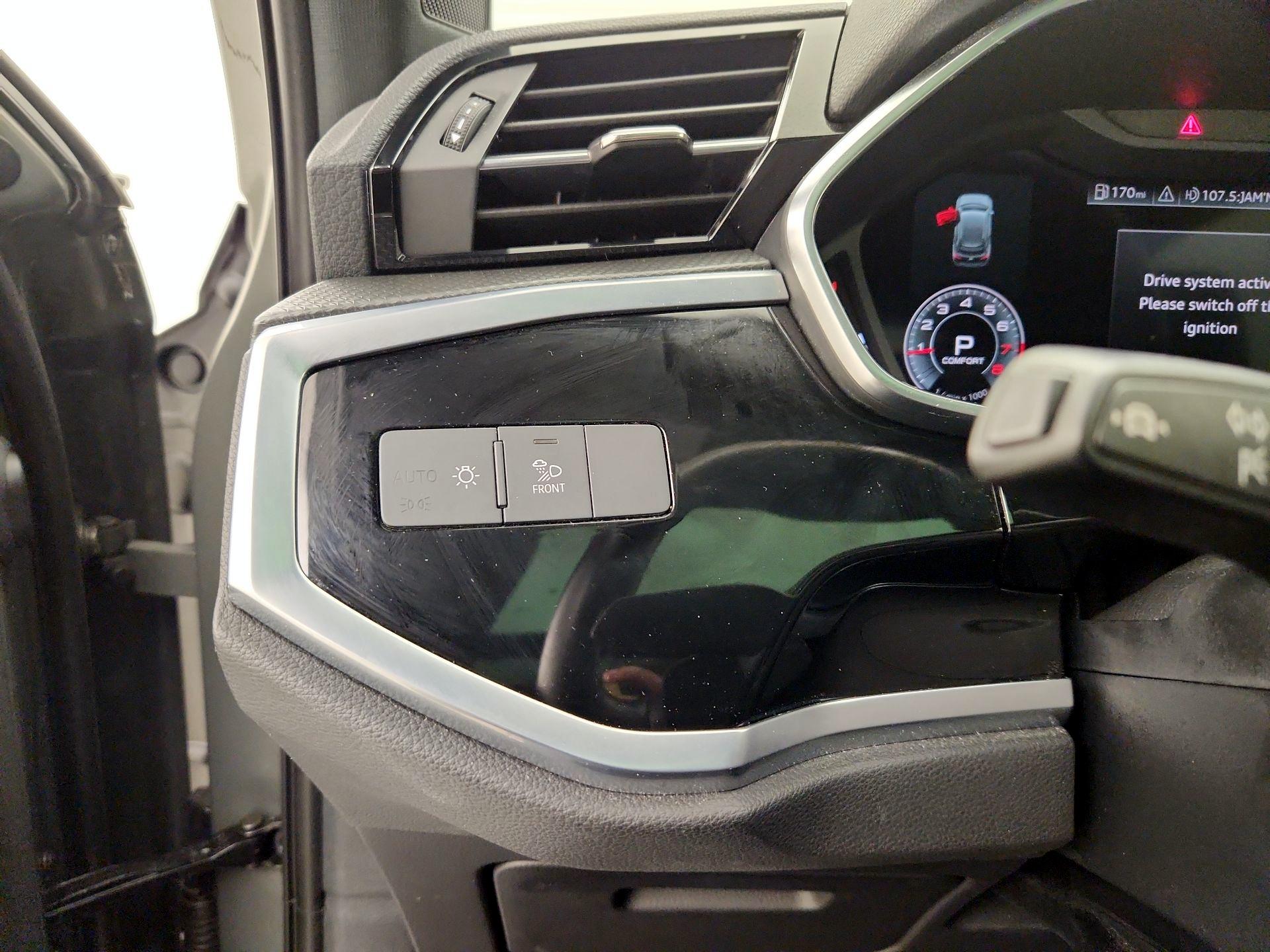 Thumbnail: 2022 Audi Q3 - 13