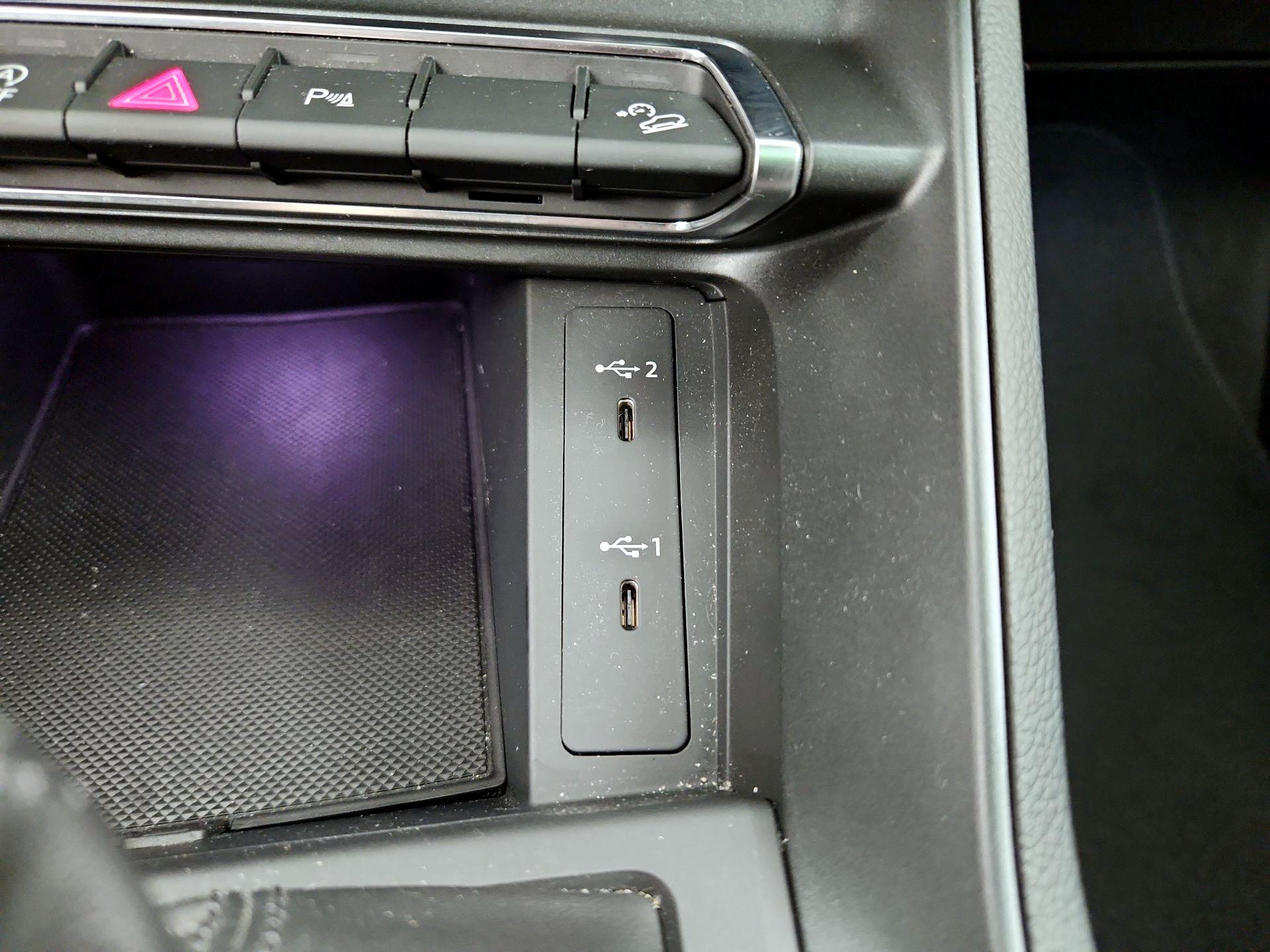 Thumbnail: 2022 Audi Q3 - 19