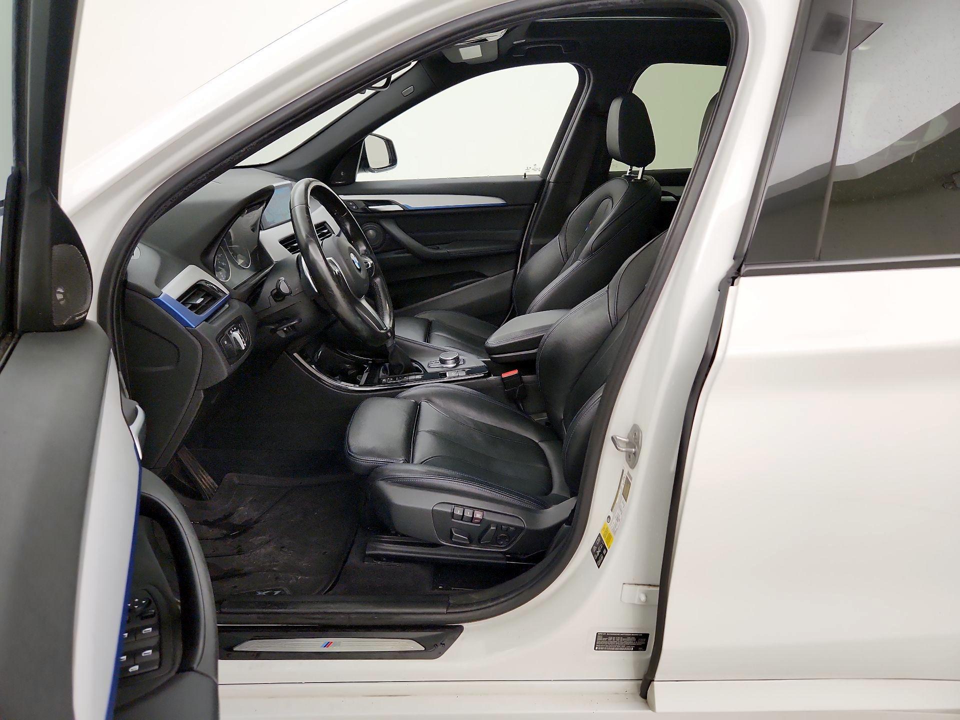 Thumbnail: 2017 BMW X1 - 11