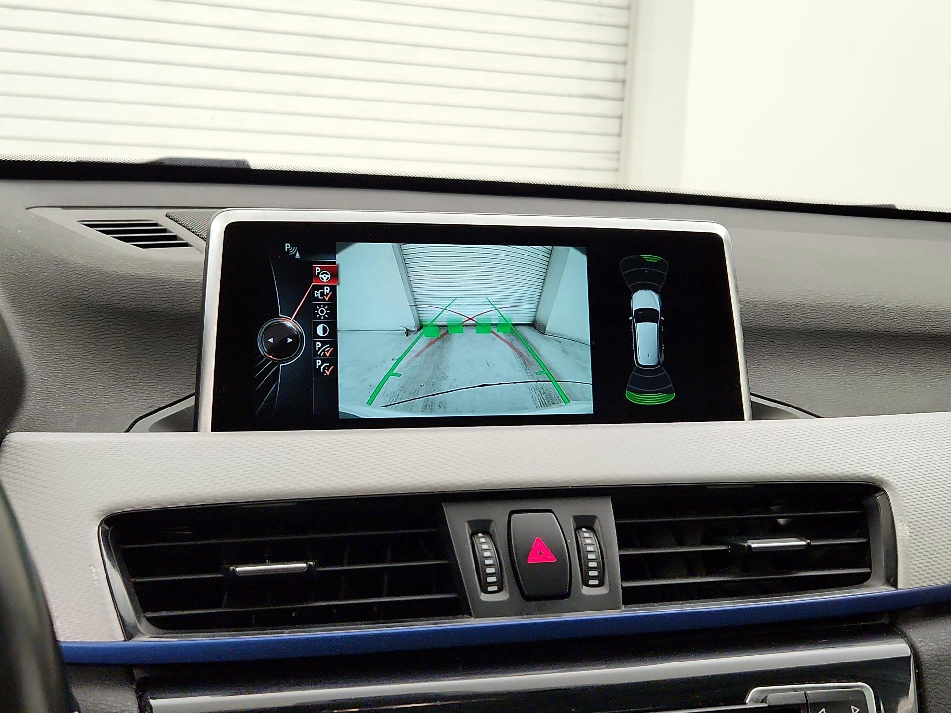 Thumbnail: 2017 BMW X1 - 15