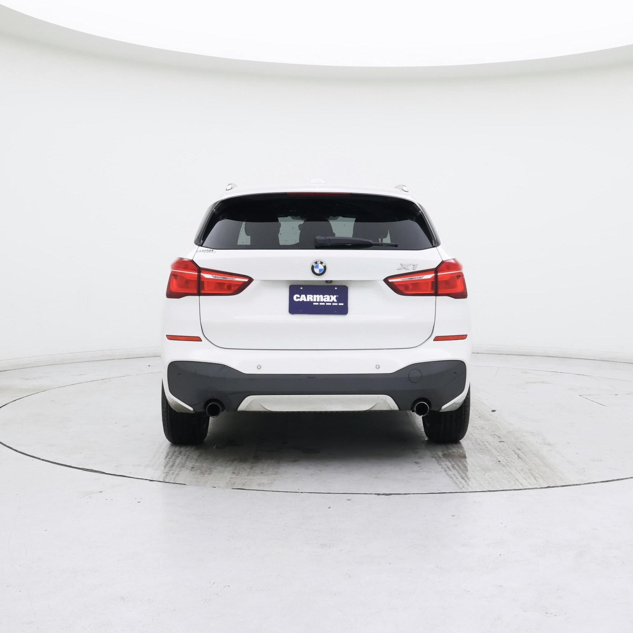 Thumbnail: 2017 BMW X1 - 6