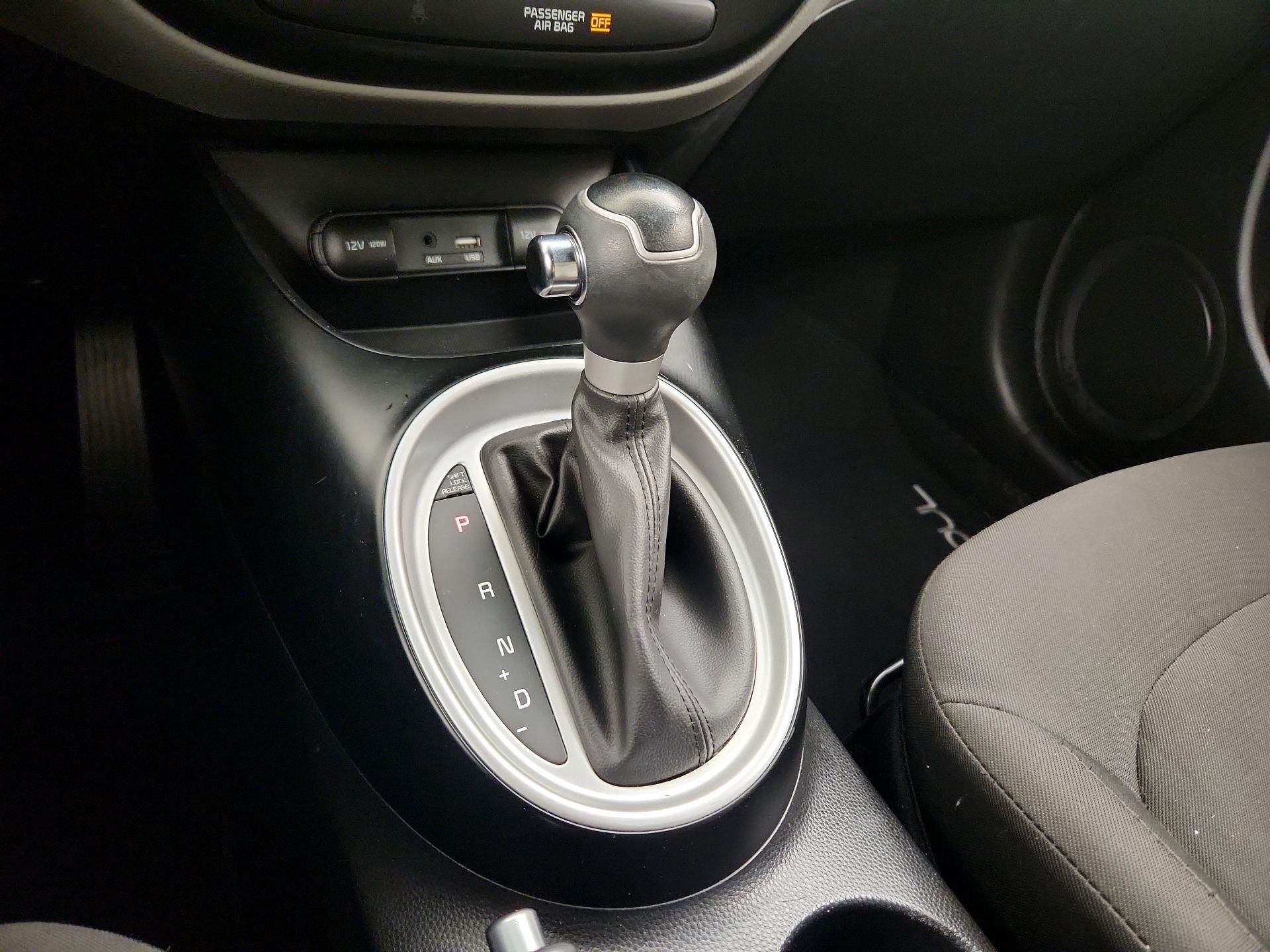 Thumbnail: 2019 Kia Soul - 17