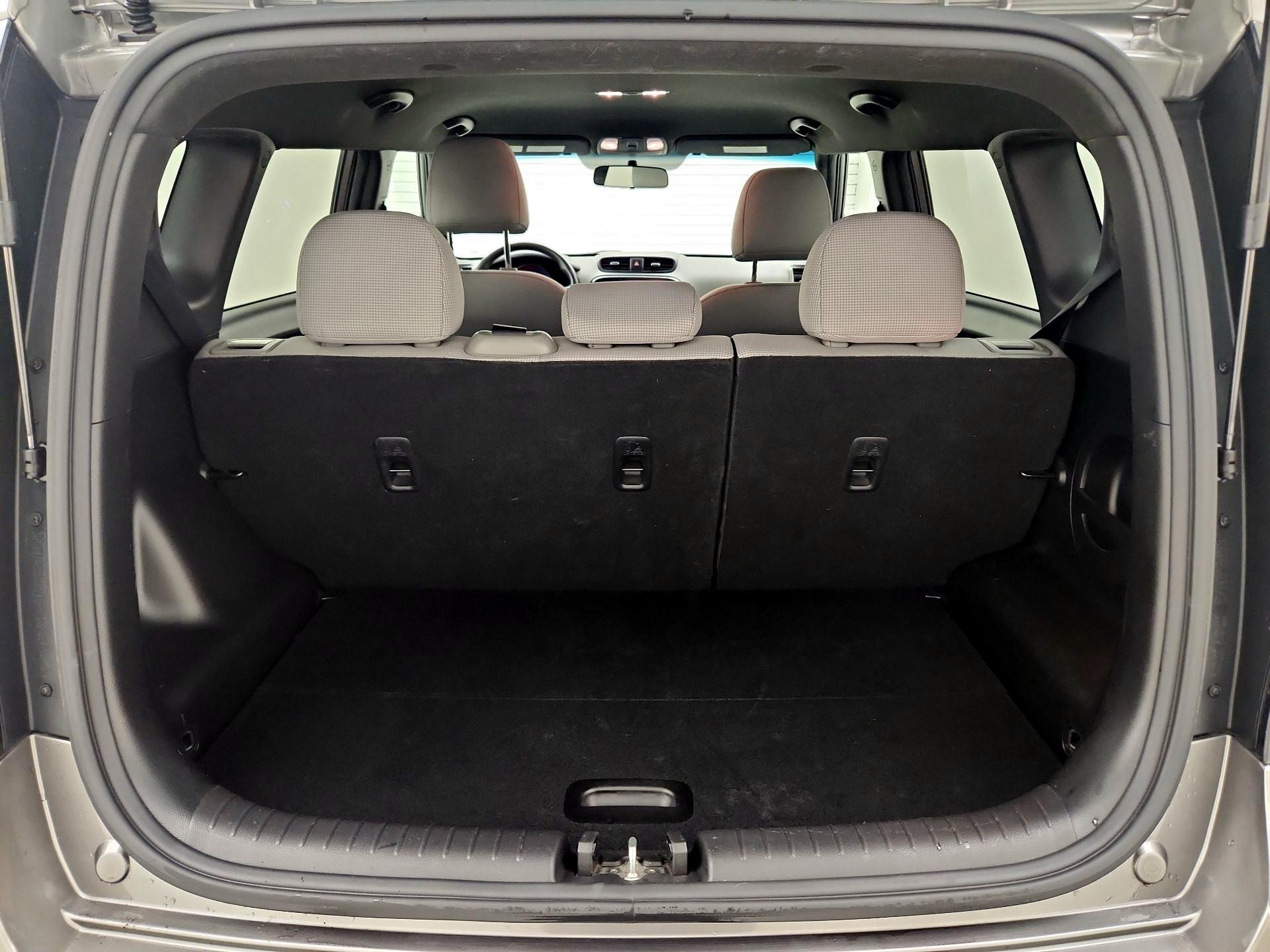 Thumbnail: 2019 Kia Soul - 20