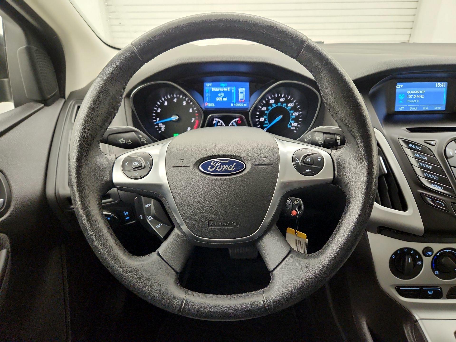Thumbnail: 2014 Ford Focus - 10
