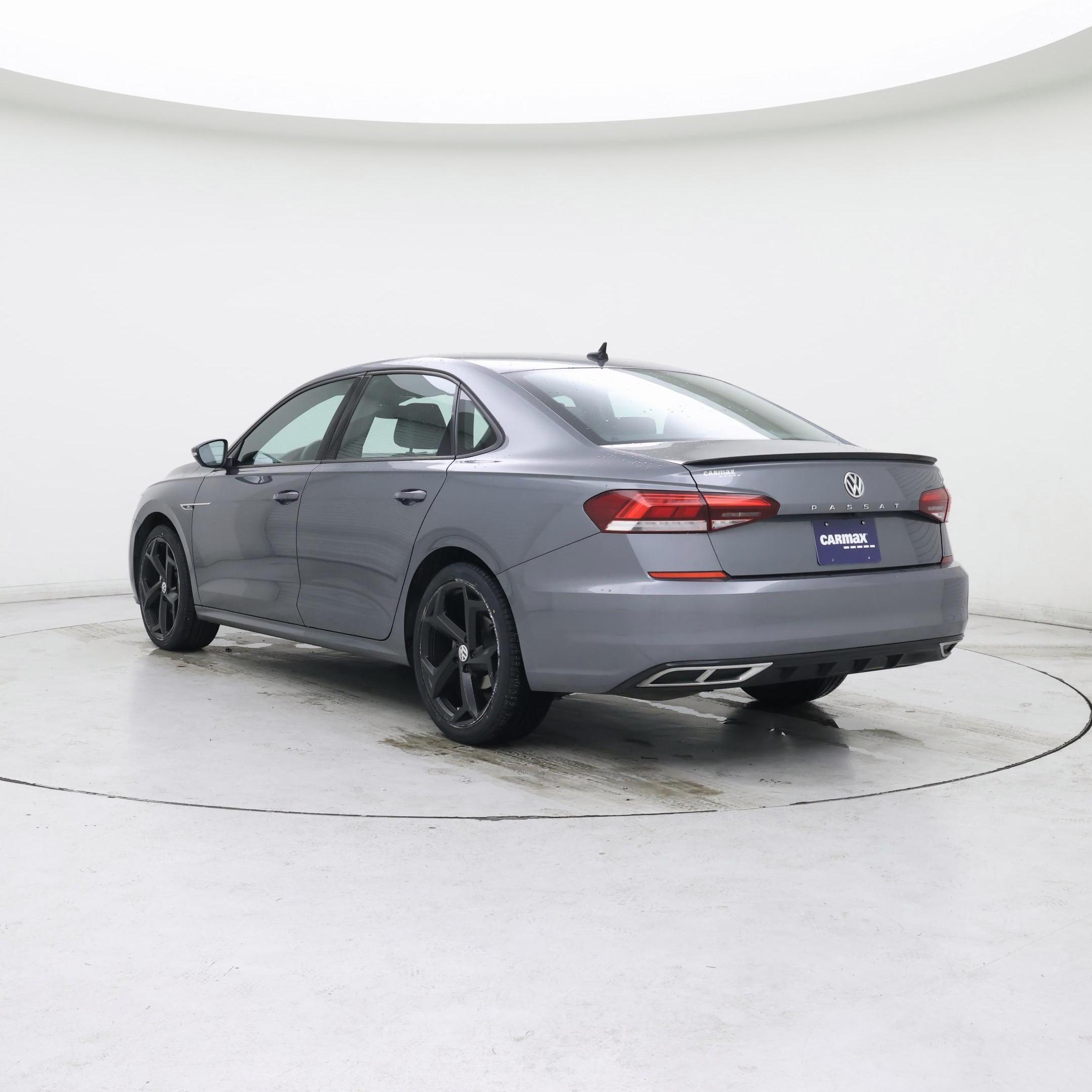 Thumbnail: 2022 Volkswagen Passat - 2