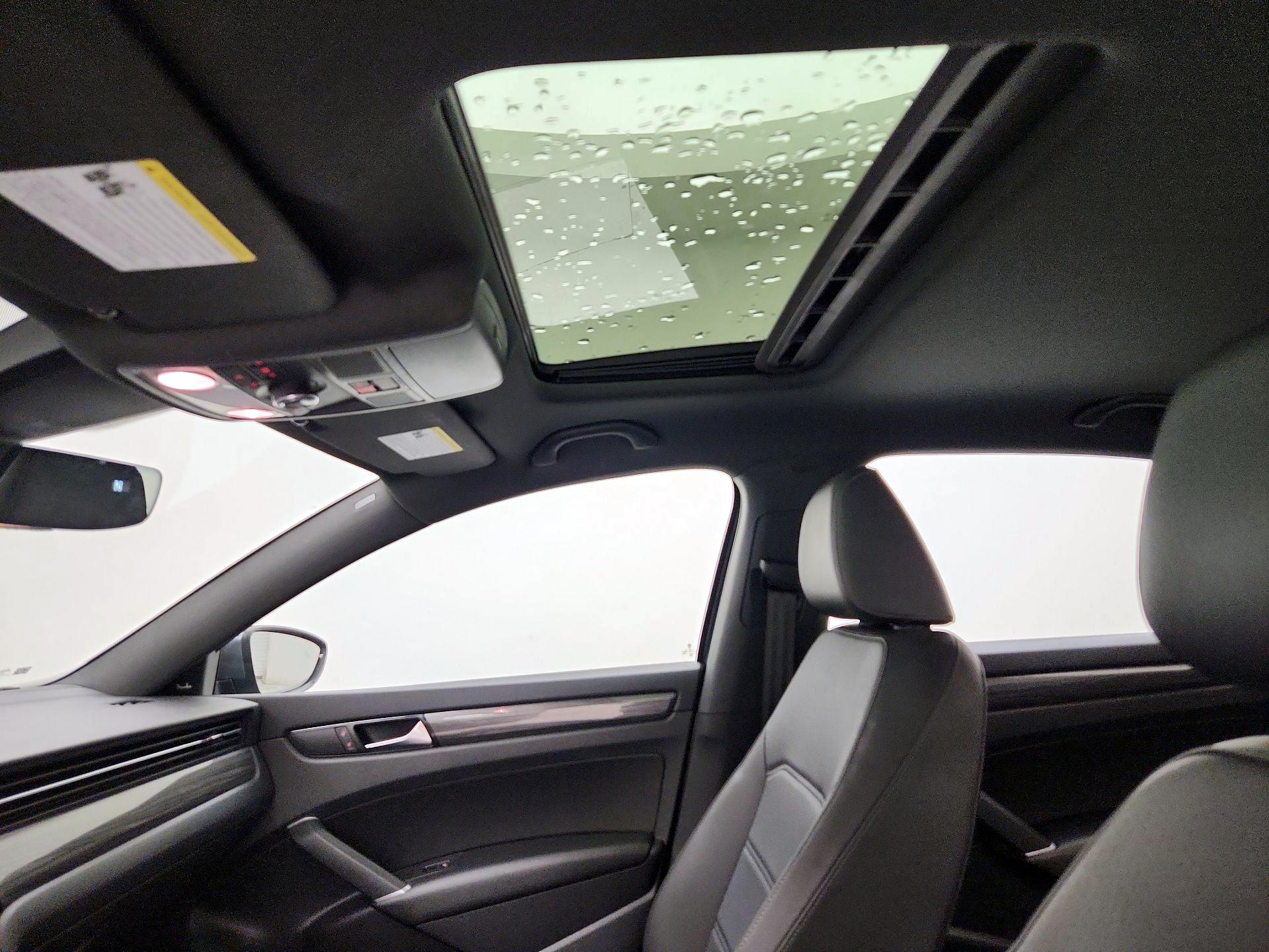 Thumbnail: 2022 Volkswagen Passat - 20