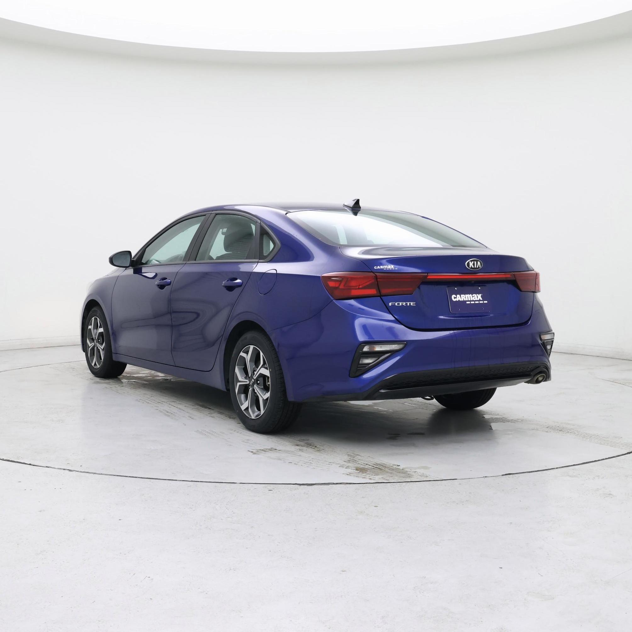 Thumbnail: 2021 Kia Forte - 2
