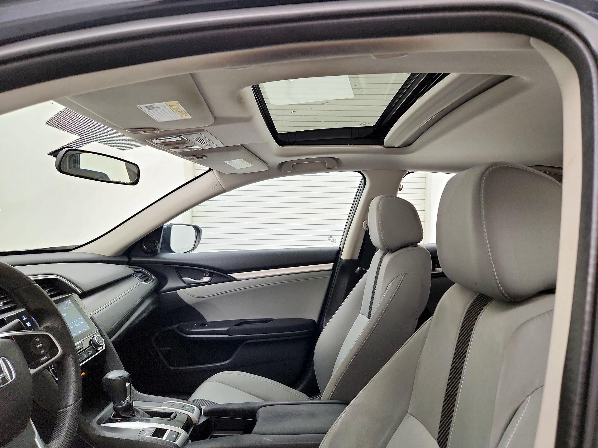 Thumbnail: 2016 Honda Civic - 19