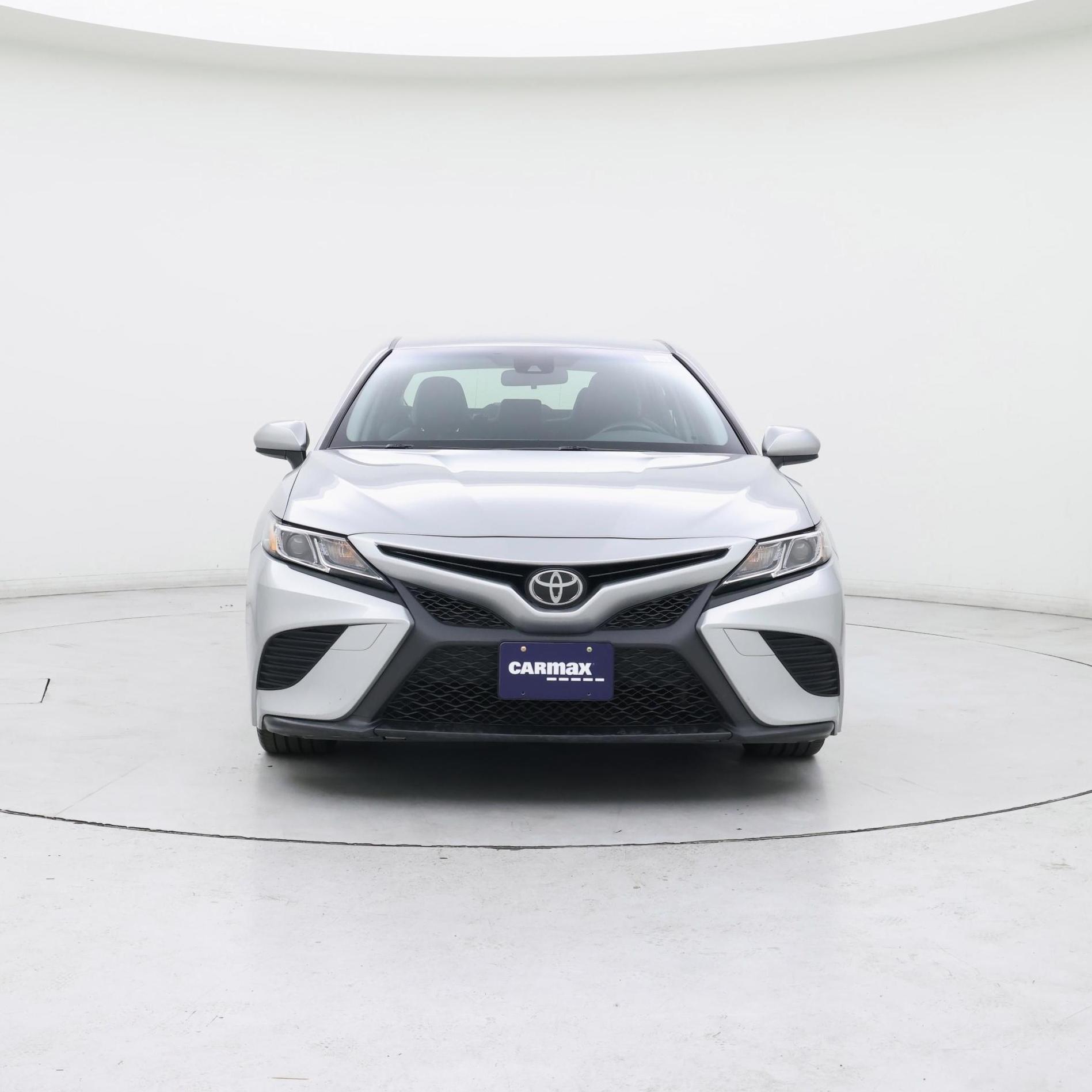 Thumbnail: 2018 Toyota Camry - 5