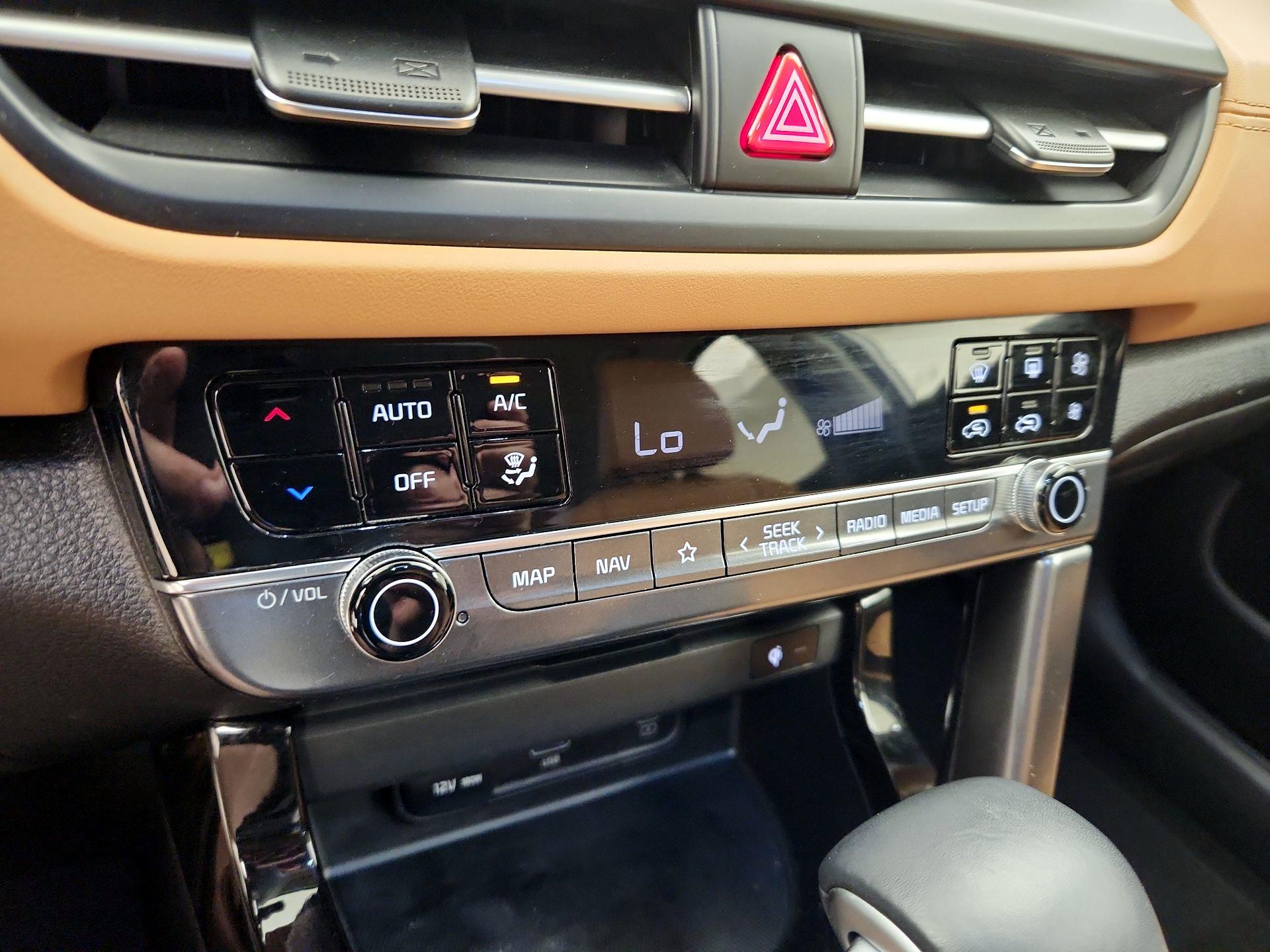 Thumbnail: 2024 Kia Seltos - 17