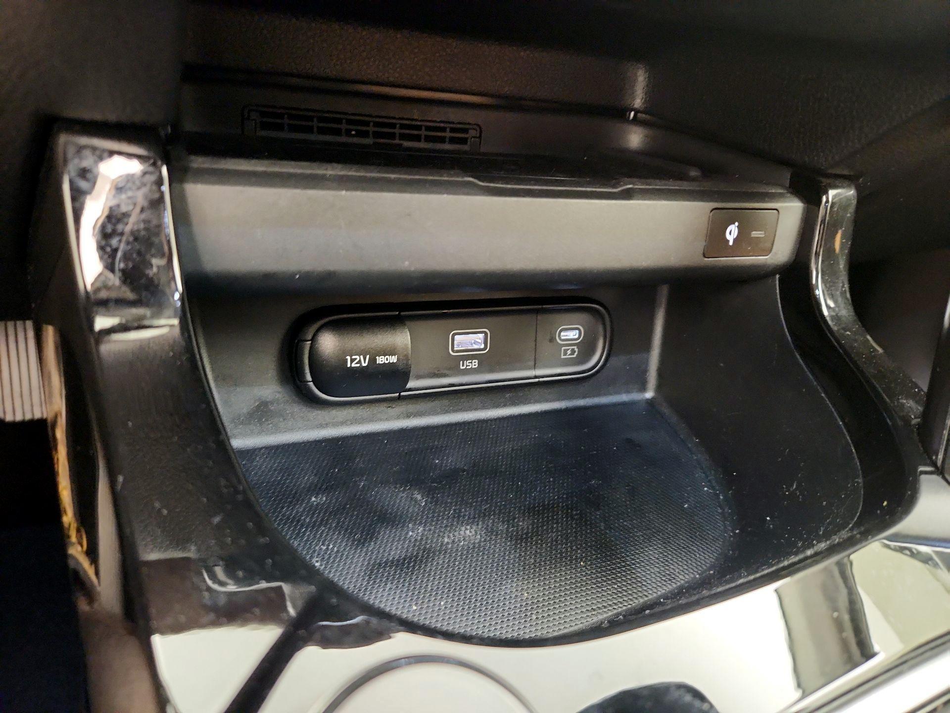 Thumbnail: 2024 Kia Seltos - 19