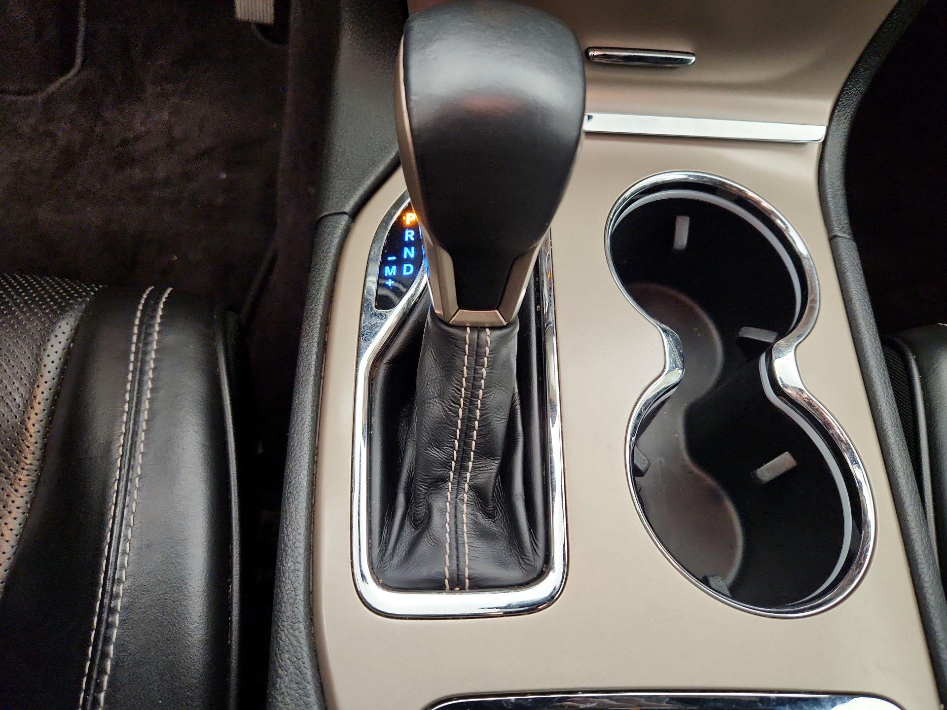 Thumbnail: 2017 Jeep Grand Cherokee - 18