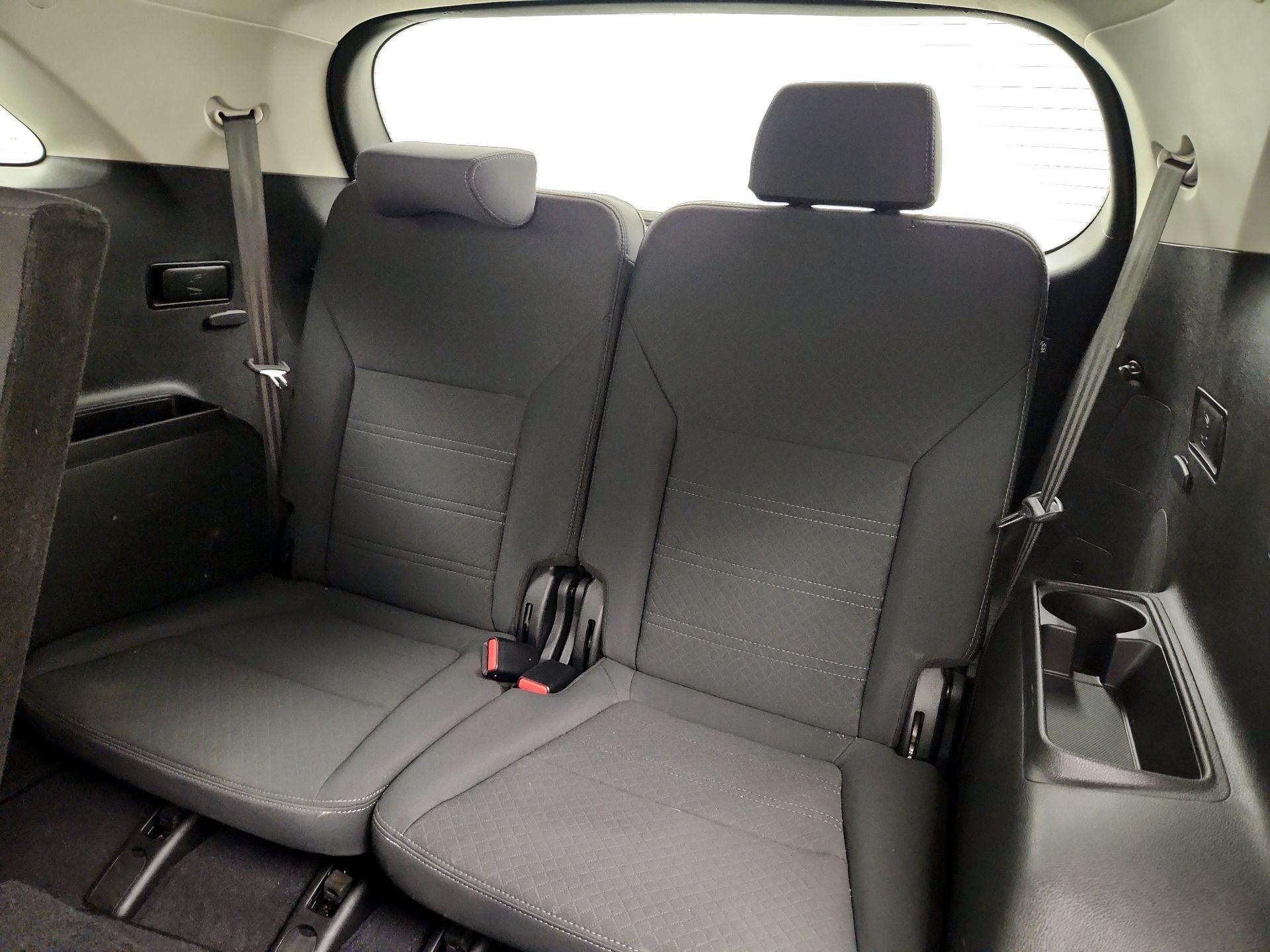 Thumbnail: 2019 Kia Sorento - 20