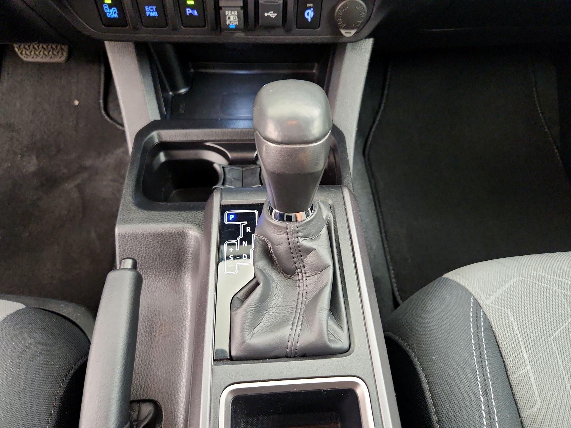 Thumbnail: 2023 Toyota Tacoma - 17