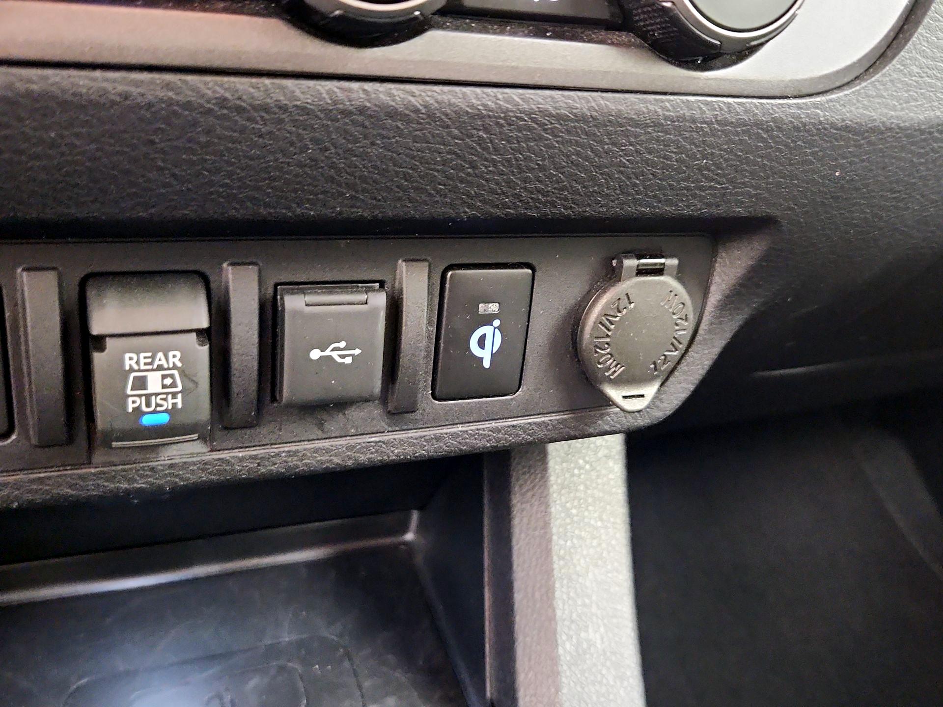 Thumbnail: 2023 Toyota Tacoma - 18