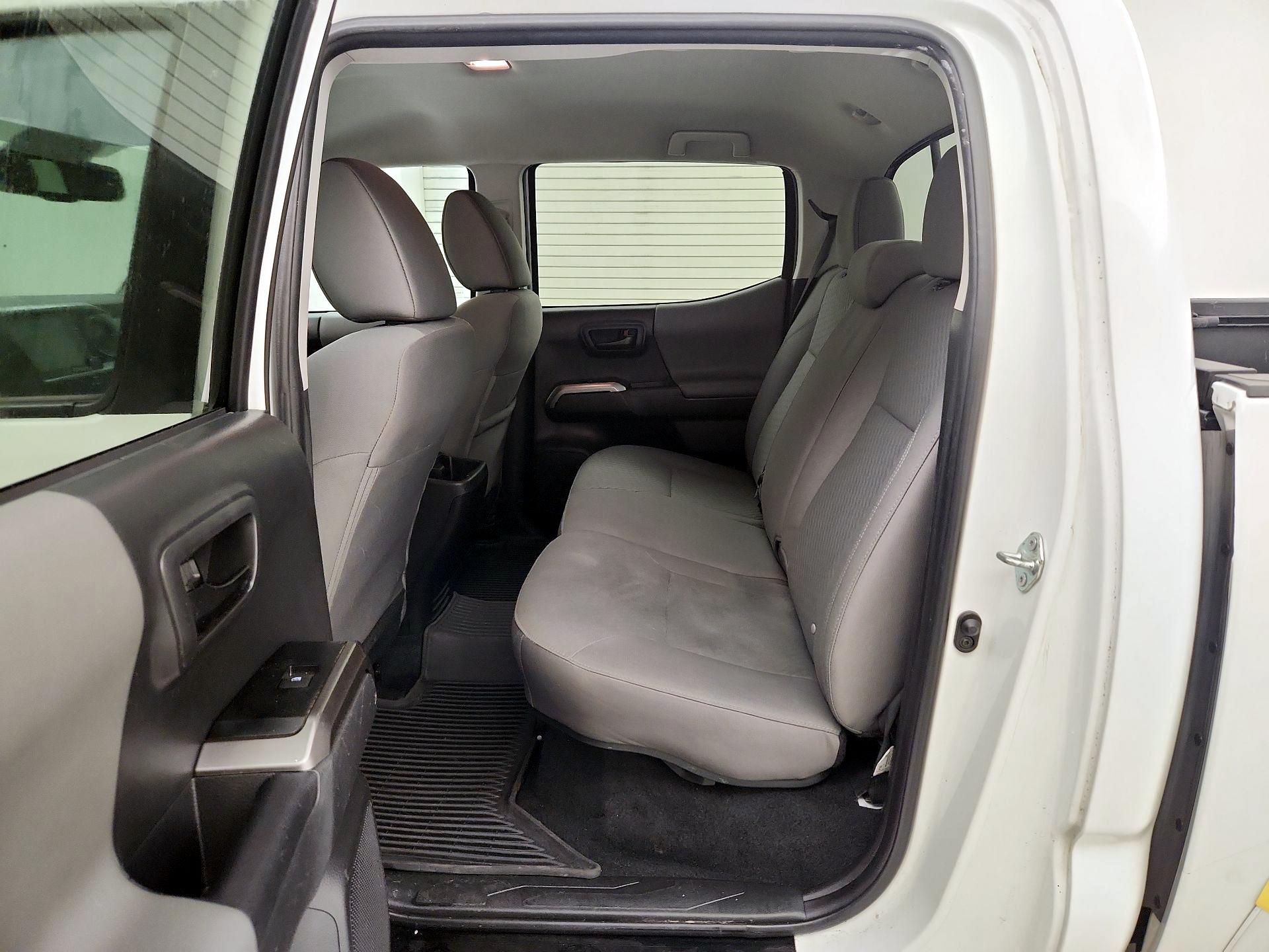 Thumbnail: 2023 Toyota Tacoma - 19