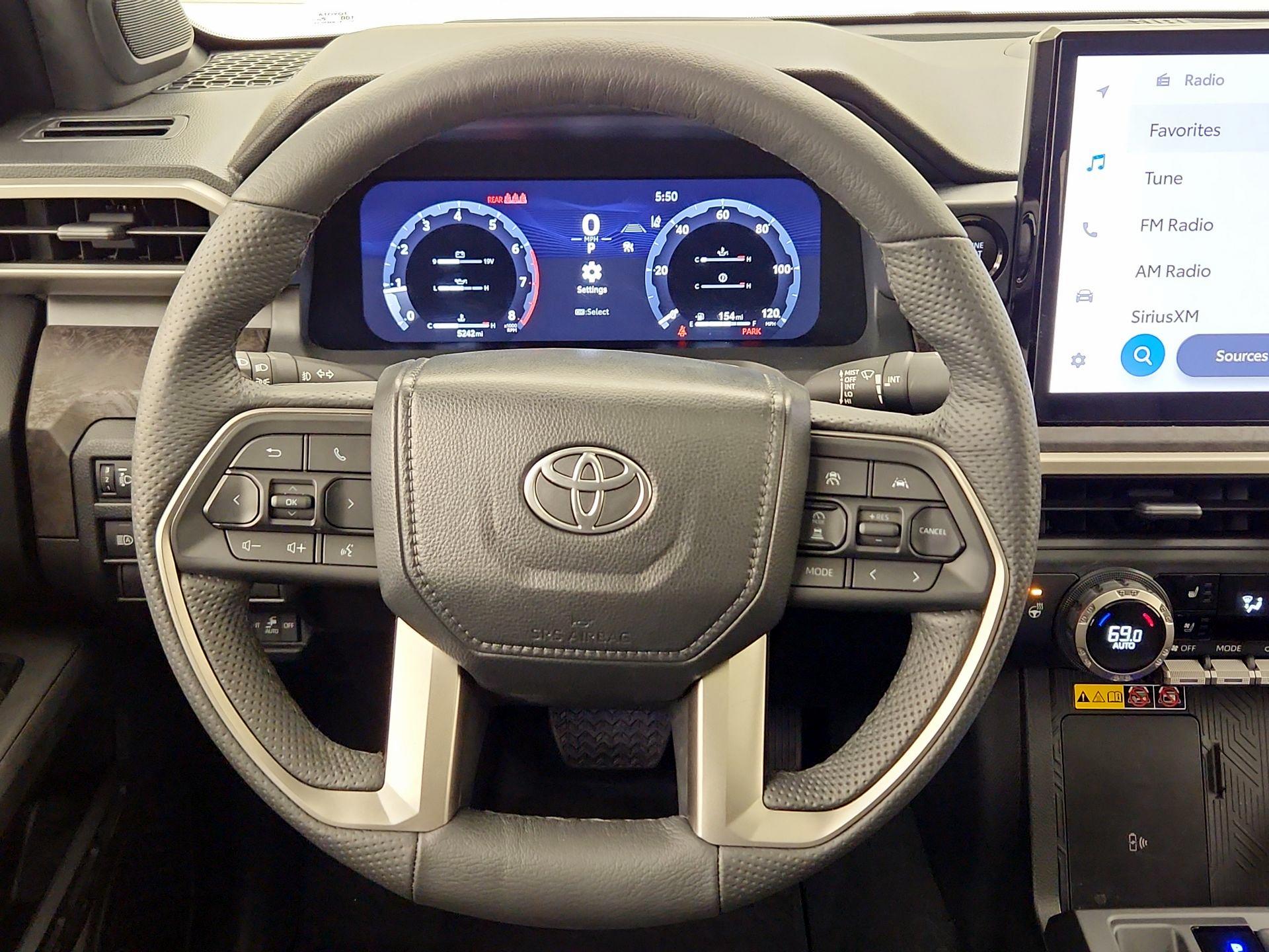 Thumbnail: 2024 Toyota Tacoma - 10