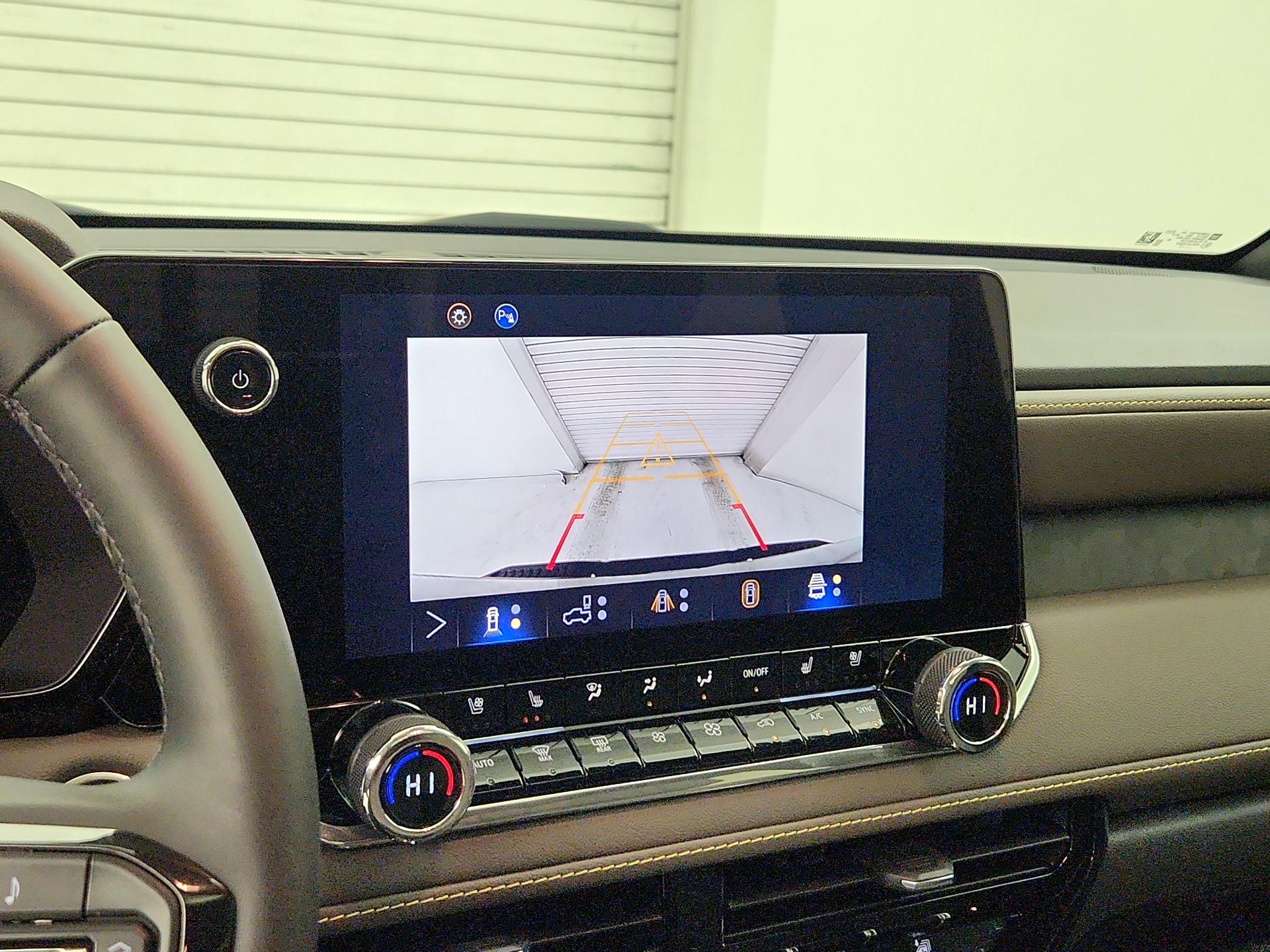 Thumbnail: 2025 Chevrolet Colorado - 13