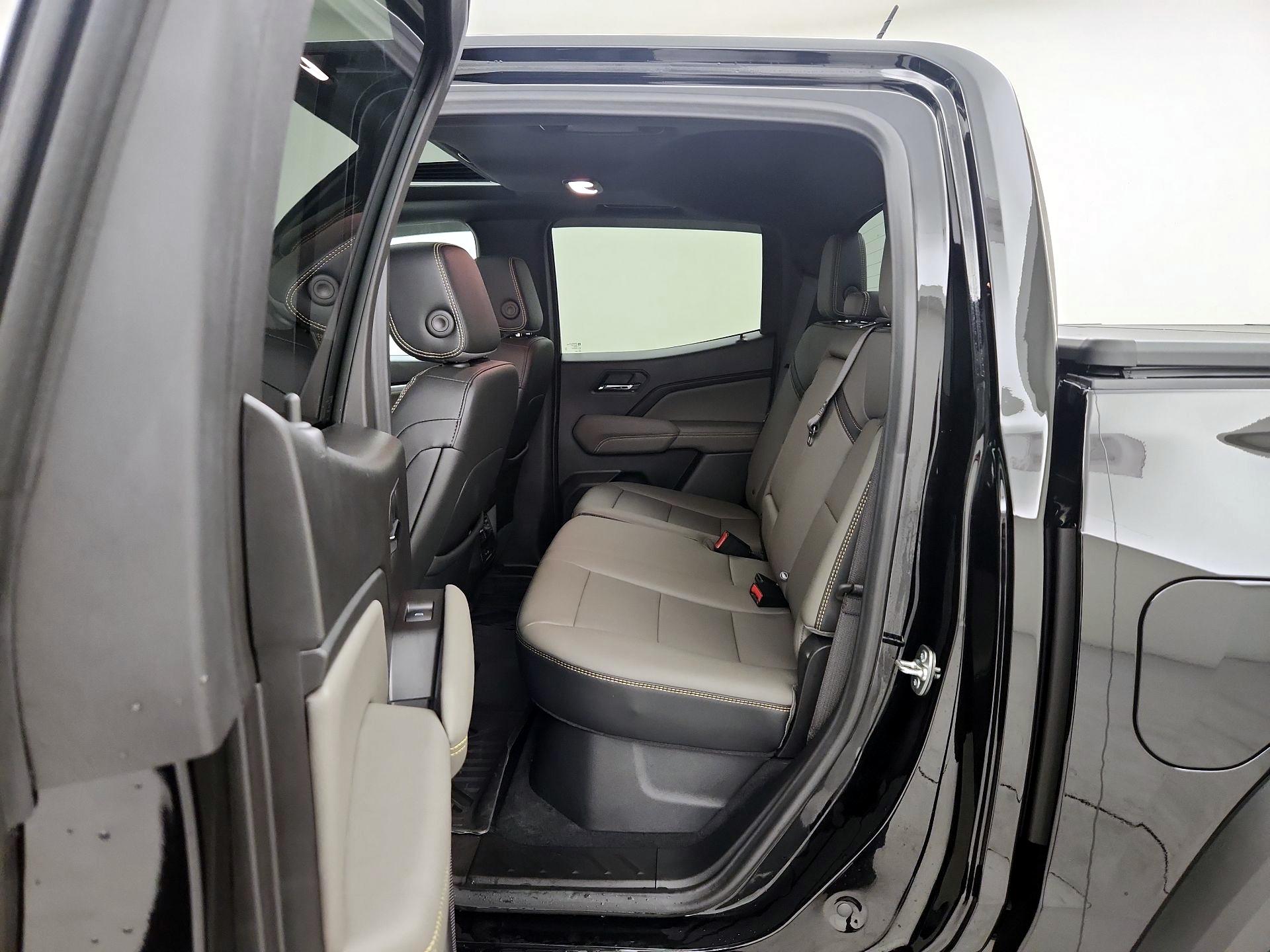 Thumbnail: 2025 Chevrolet Colorado - 19