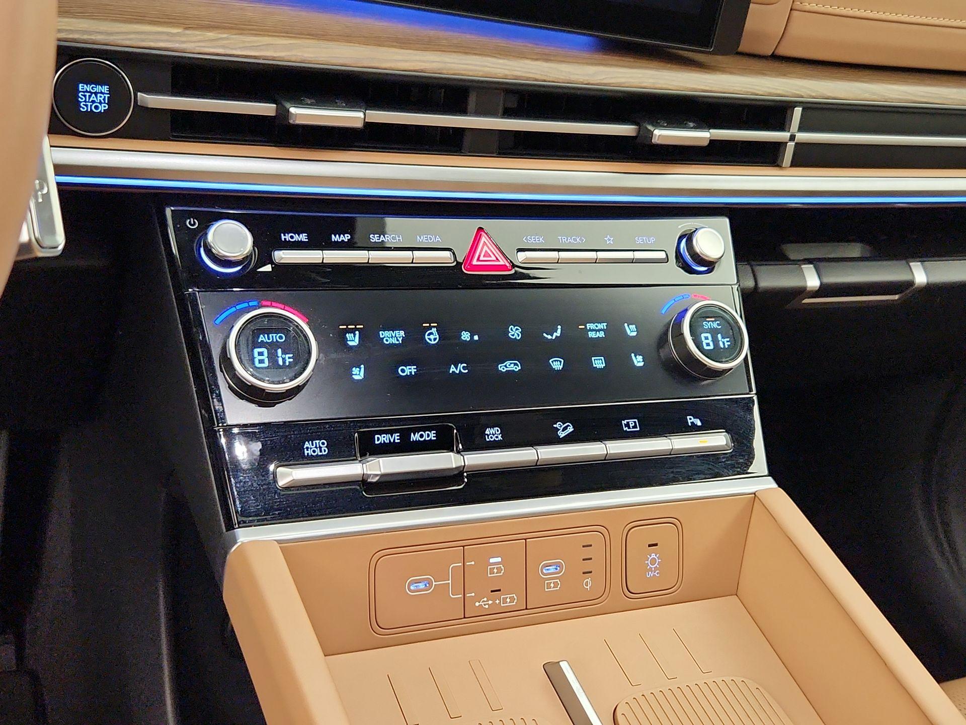 Thumbnail: 2025 Hyundai Santa Fe - 17