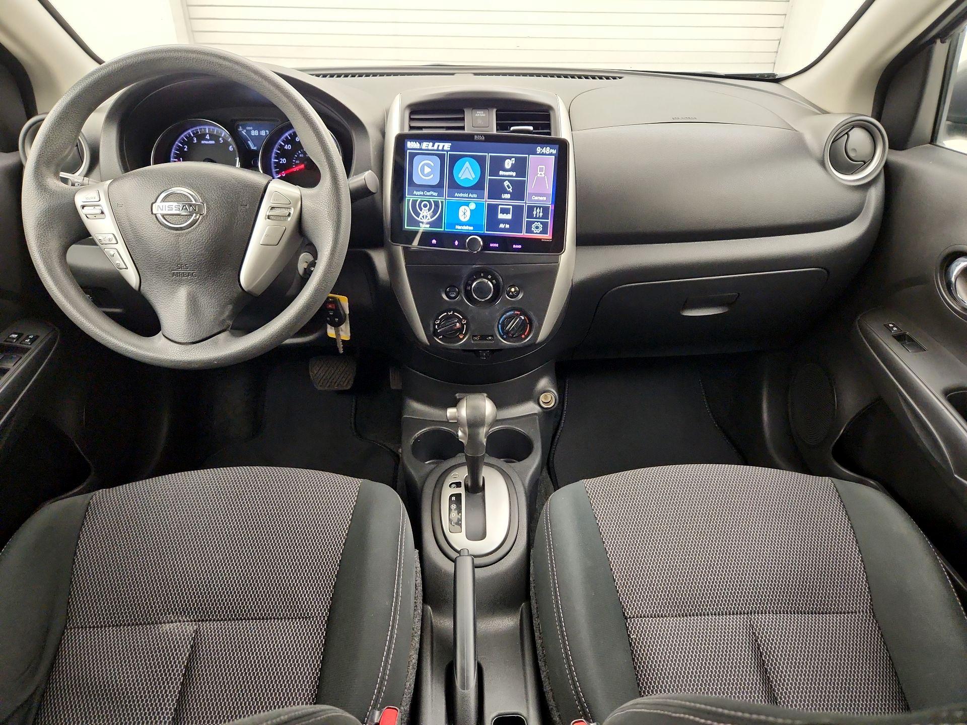 Thumbnail: 2018 Nissan Versa - 9