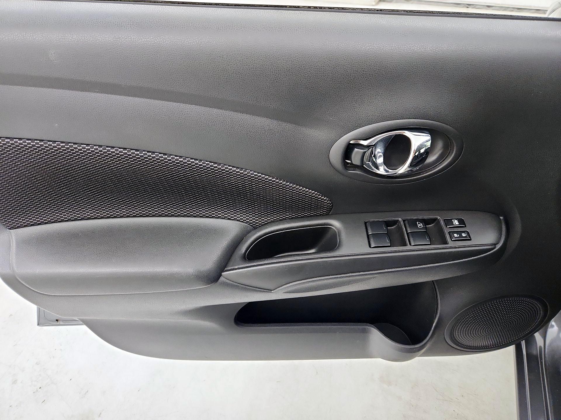 Thumbnail: 2018 Nissan Versa - 12