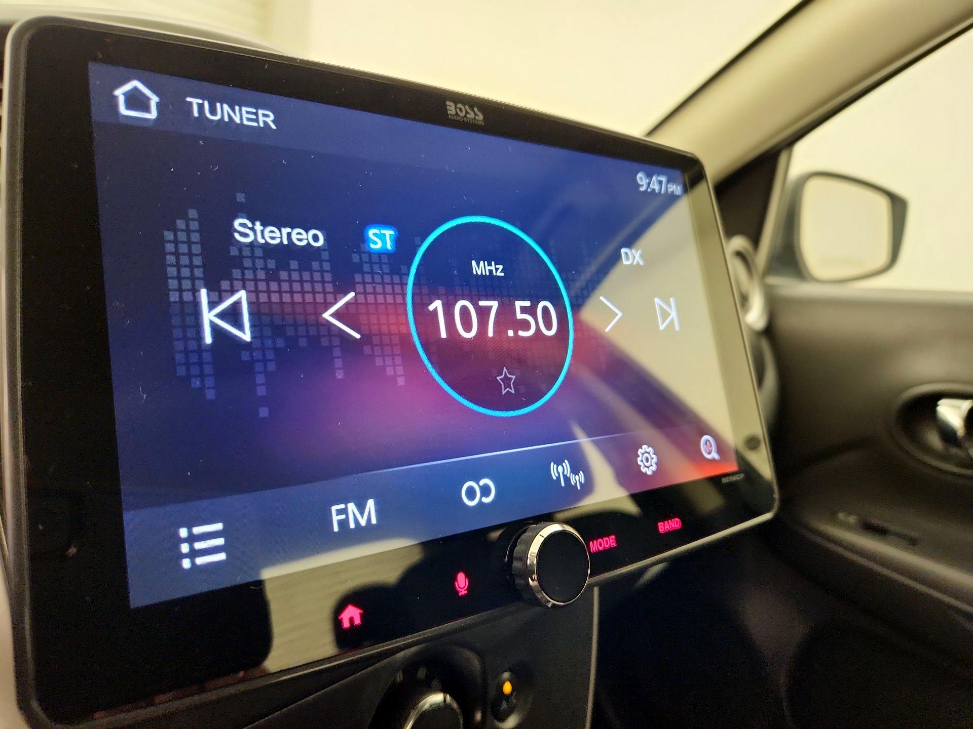 Thumbnail: 2018 Nissan Versa - 15