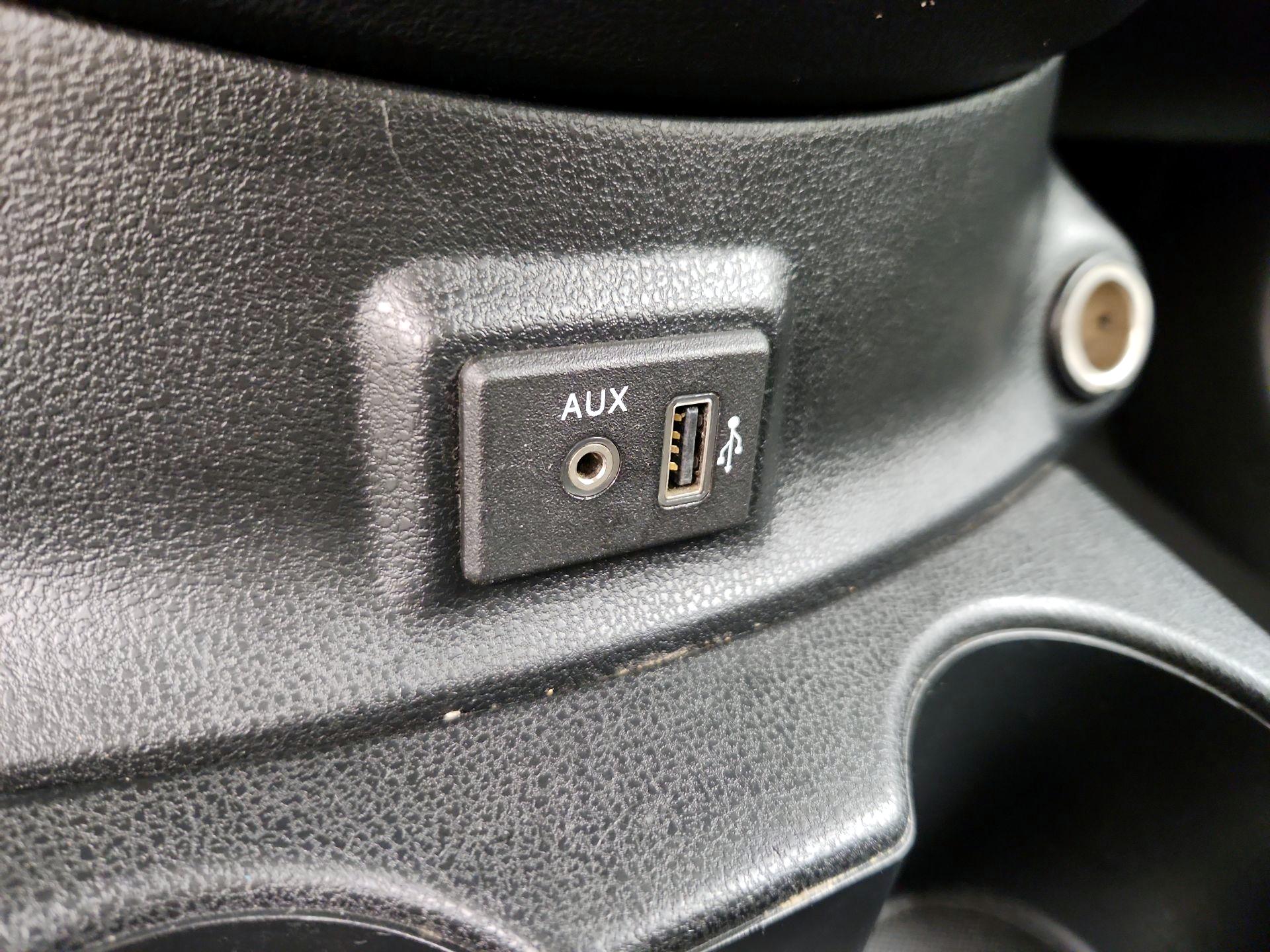 Thumbnail: 2018 Nissan Versa - 18