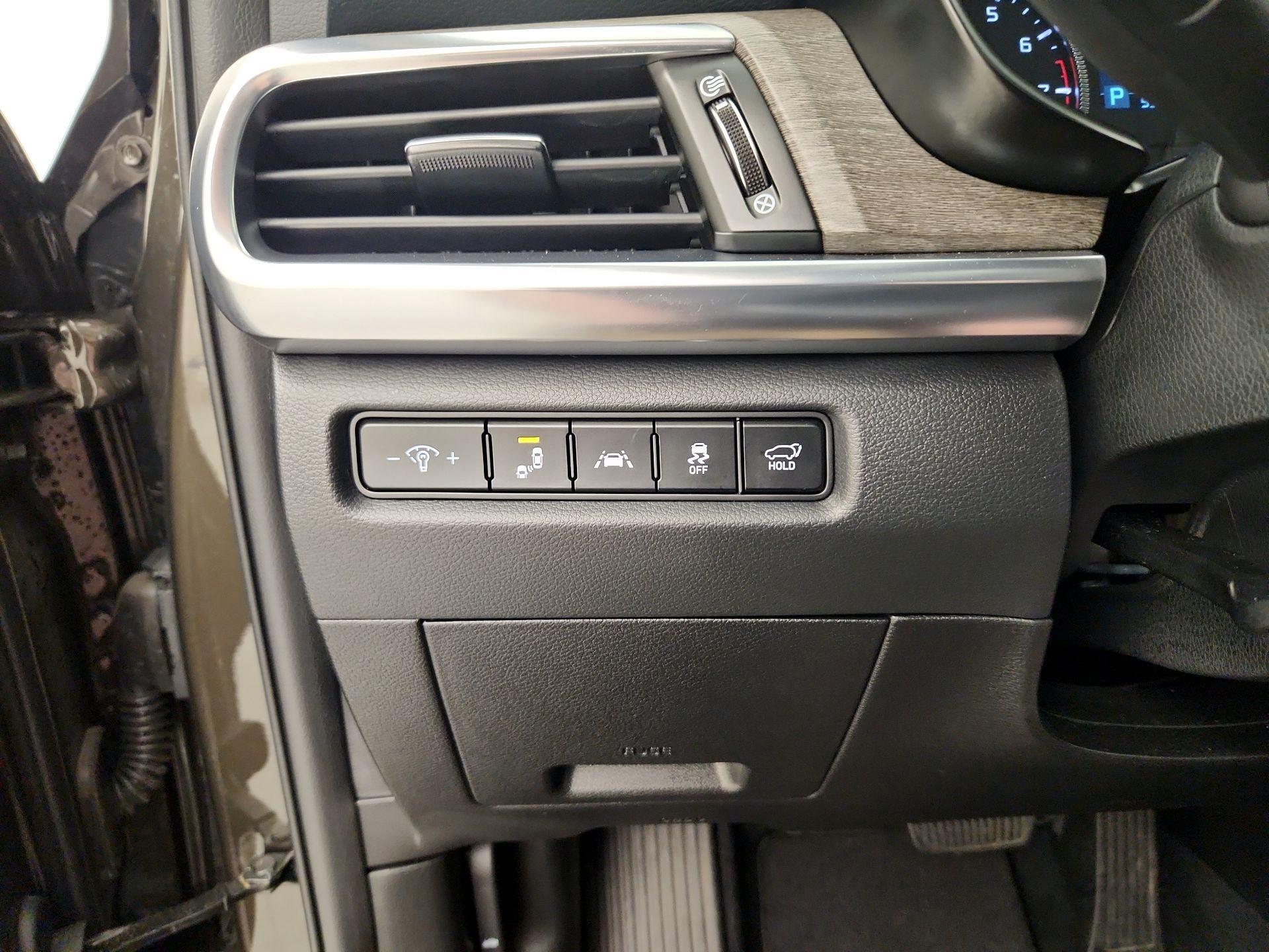 Thumbnail: 2022 Kia Telluride - 13