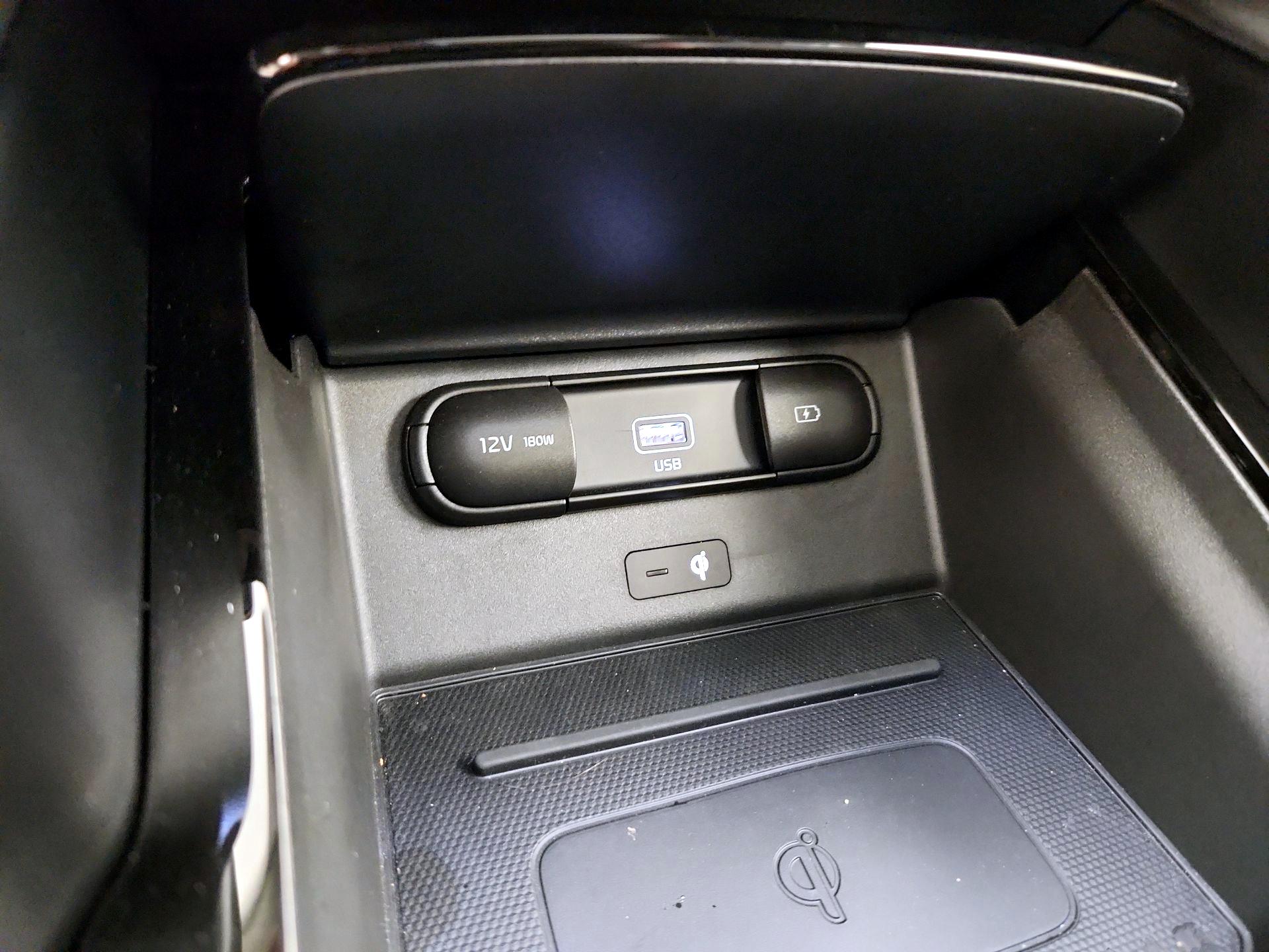 Thumbnail: 2022 Kia Telluride - 19