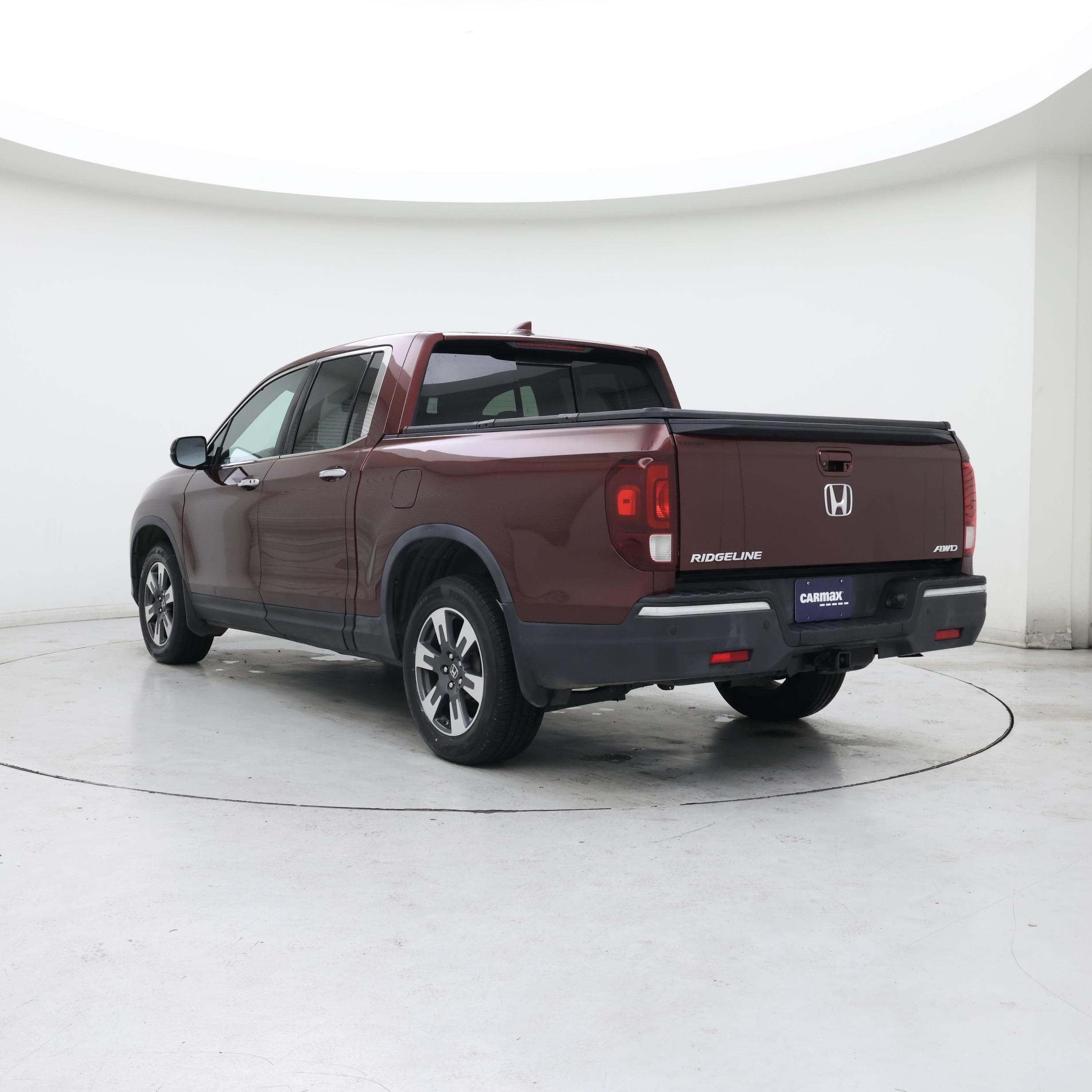 Thumbnail: 2017 Honda Ridgeline - 2