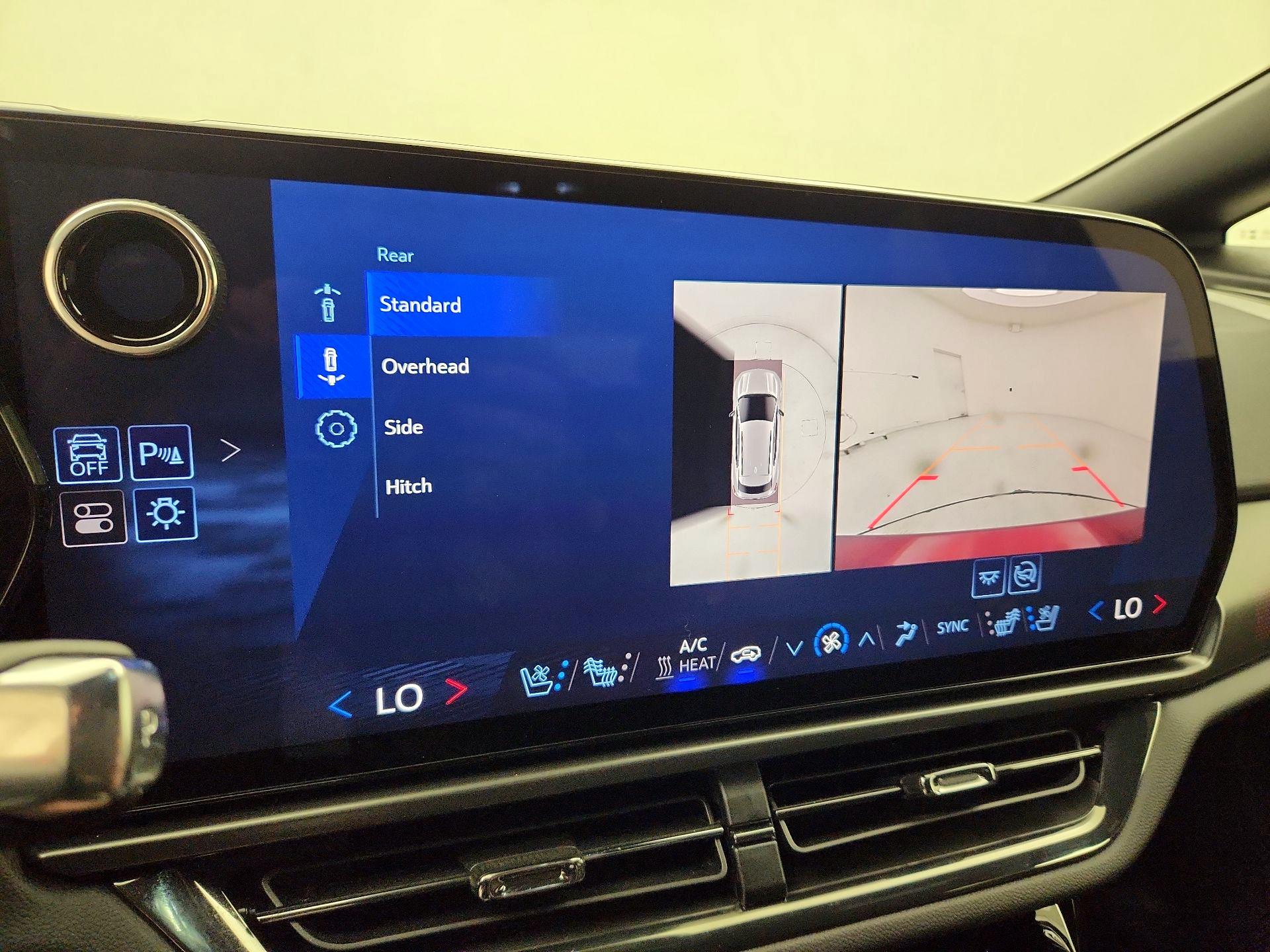 Thumbnail: 2024 Chevrolet Equinox - 15