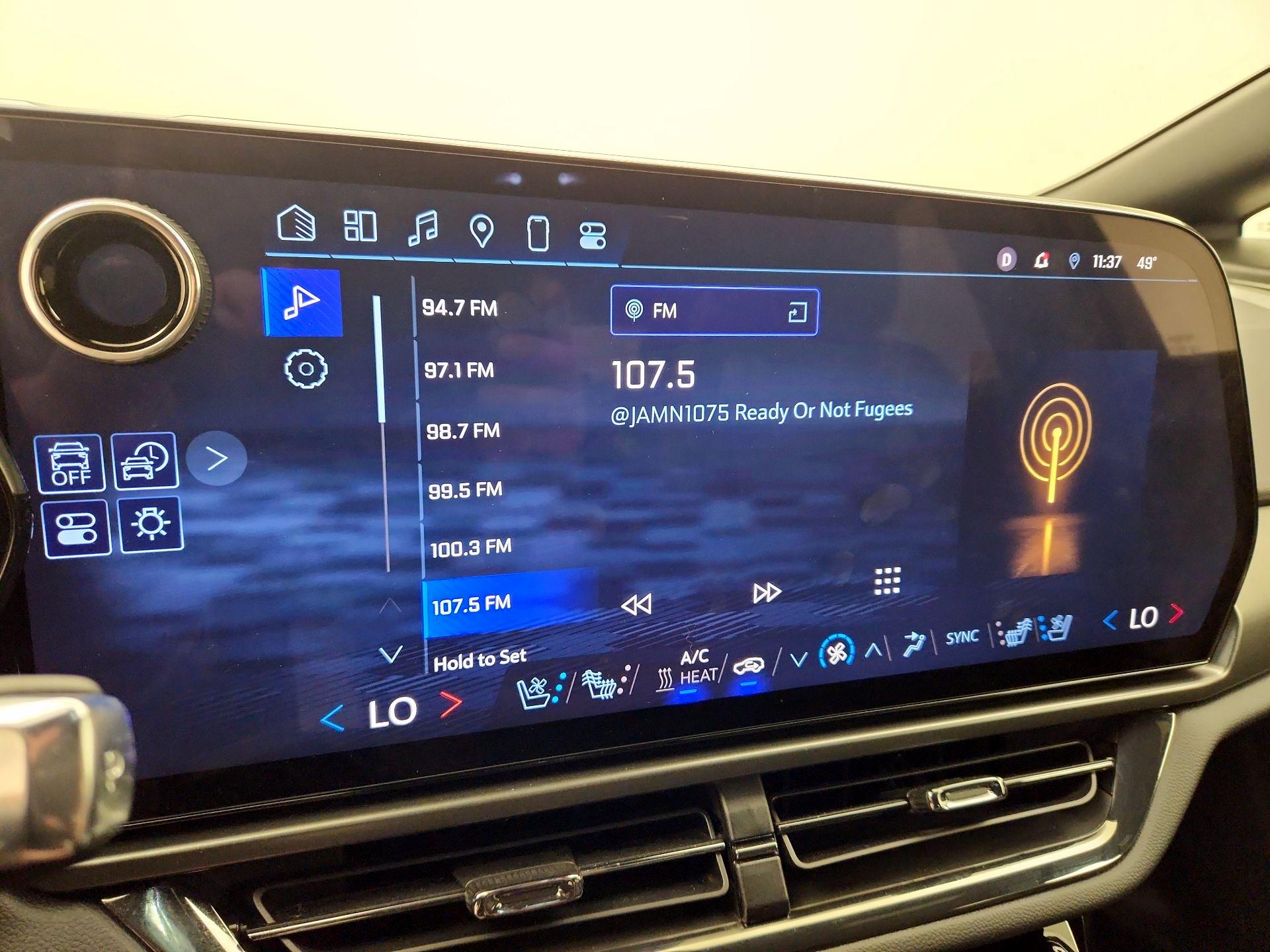 Thumbnail: 2024 Chevrolet Equinox - 16