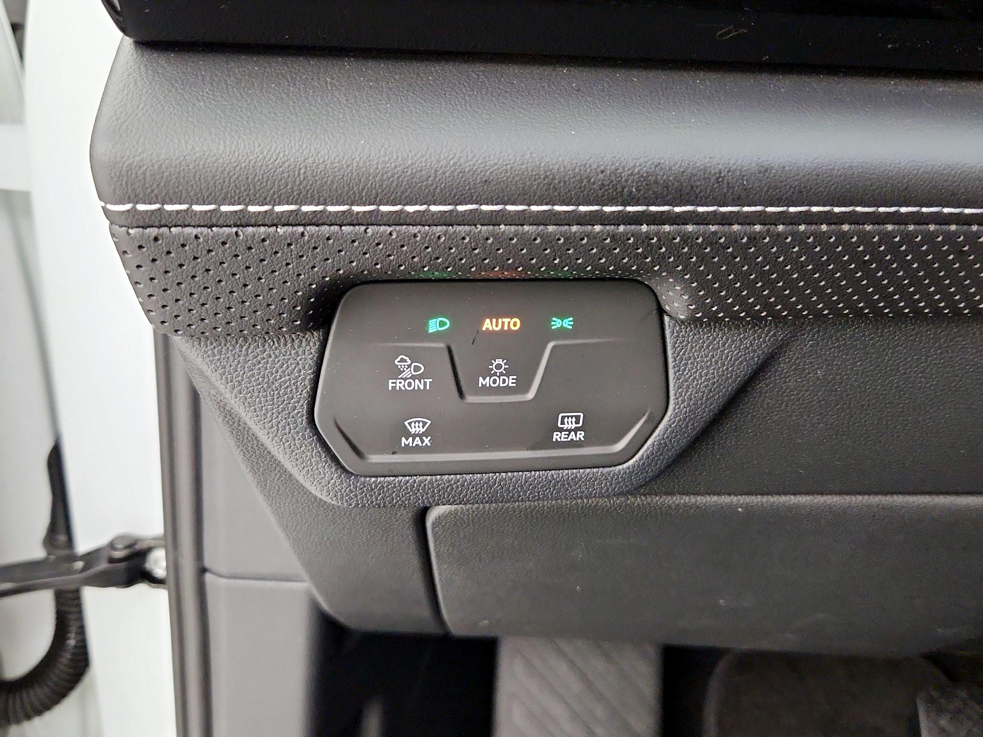 Thumbnail: 2024 Volkswagen Atlas - 13